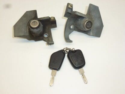 Set of locks + 2 keys Peugeot 406 4162Z8 4162Z6