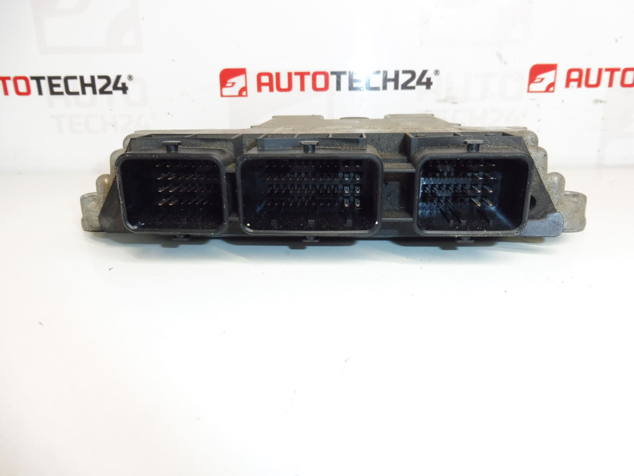 ECU Bosch EDC16C34 VIRGIN Citroën Peugeot 0281012980 9663476180 - Image 2