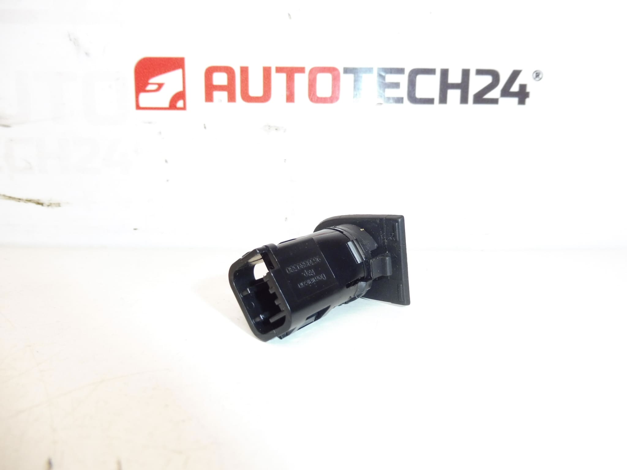 Sun Sensor Peugeot 307 Until 2004 9639889380 - Image 2