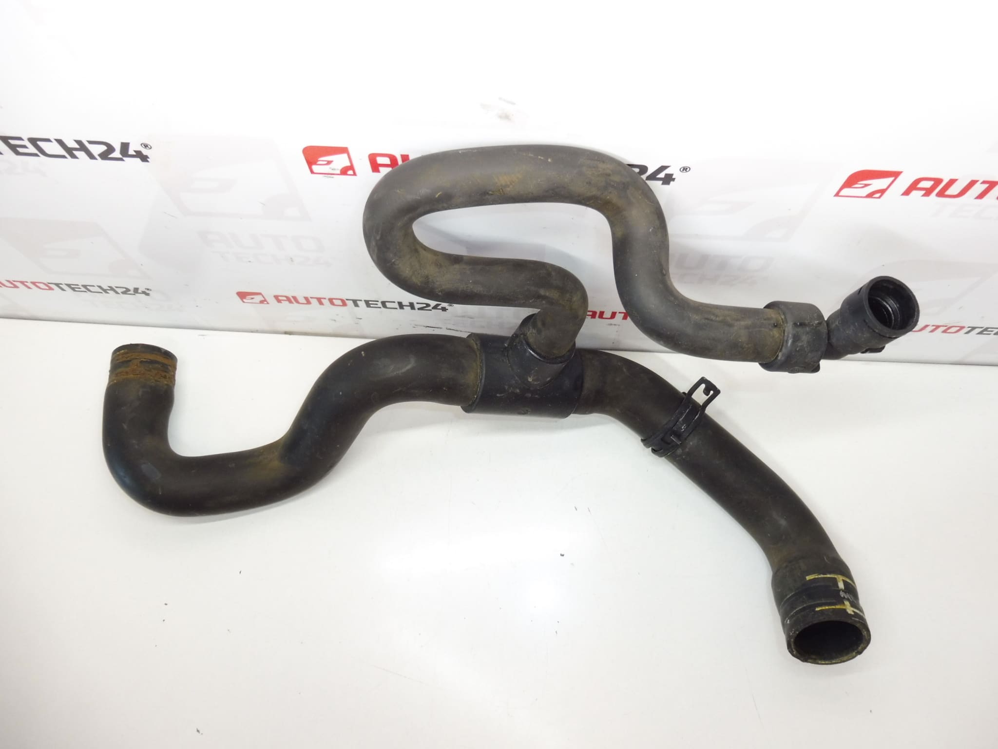 Water Hose Citroën Peugeot 2.0 HDI 1351HW - Image 2