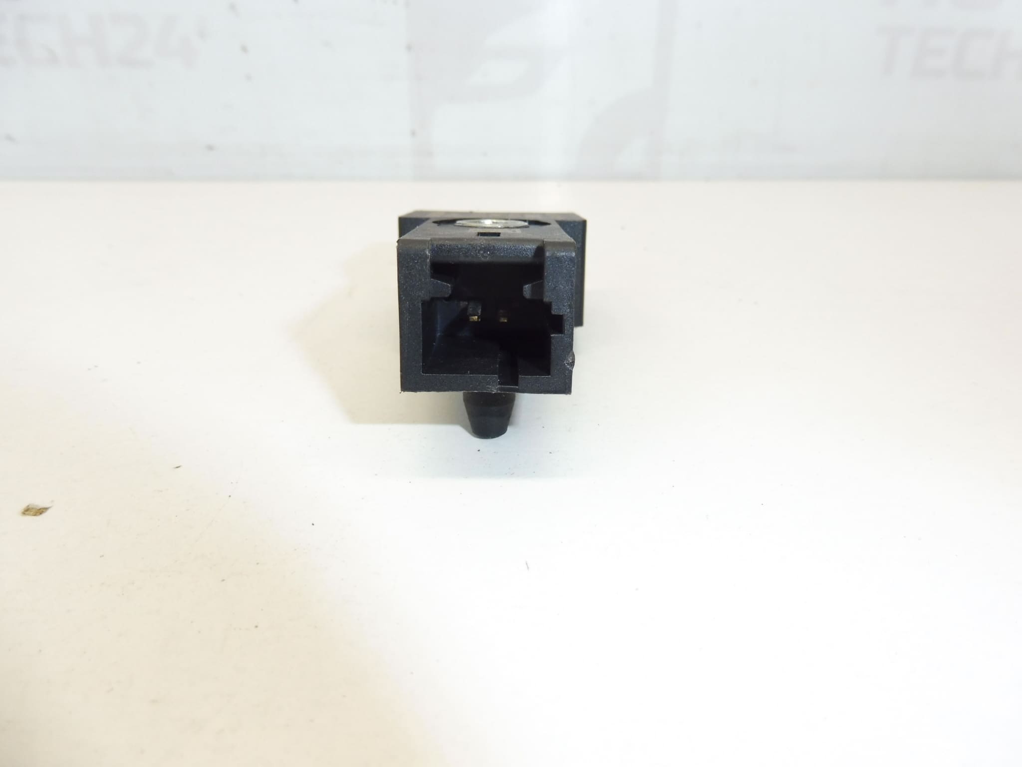 Side Impact Sensor 1400370180 8216NZ - Image 2