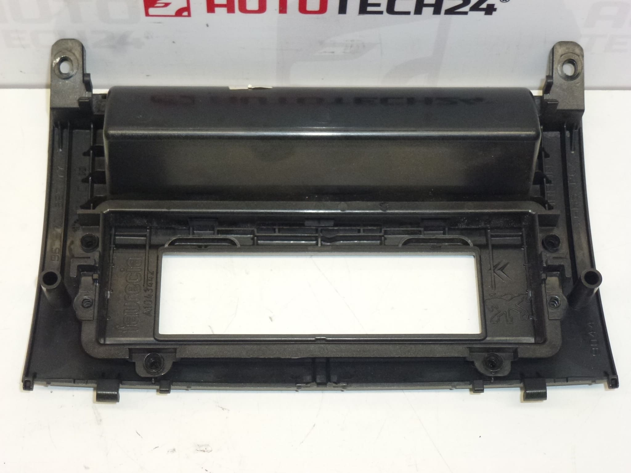 Radio Display Frame for Peugeot 407 96577887 77 8265S9 - Image 2