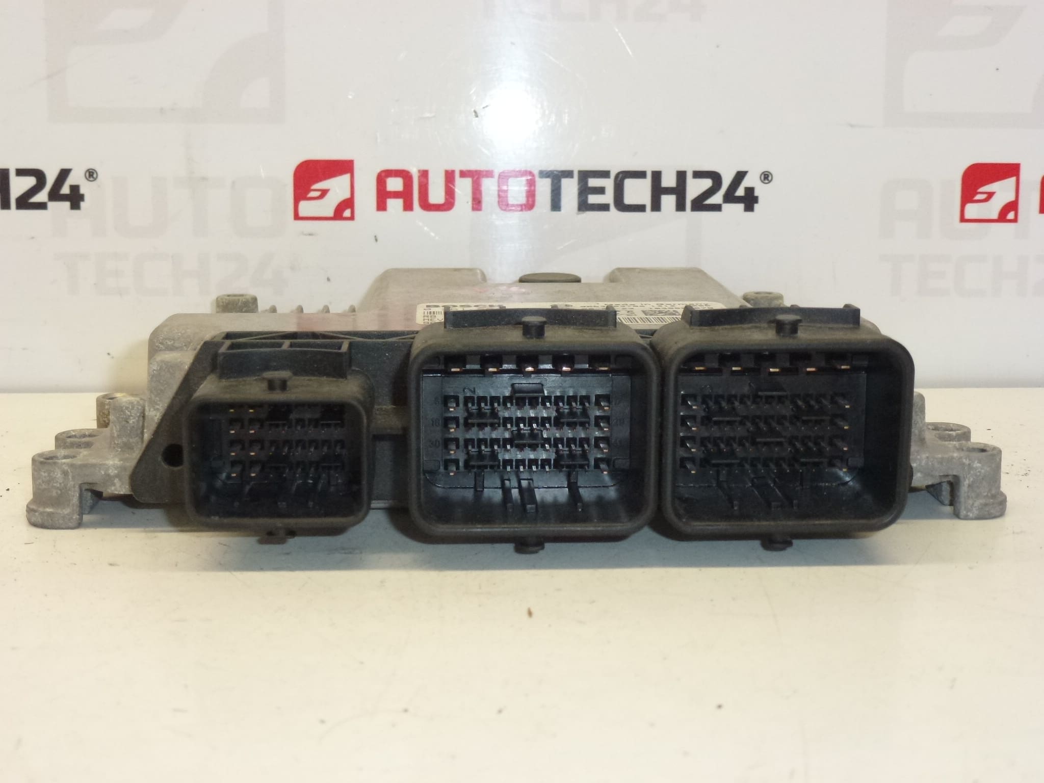 ECU Bosch MEV17.4 0261S04009 9665291180 - Image 2