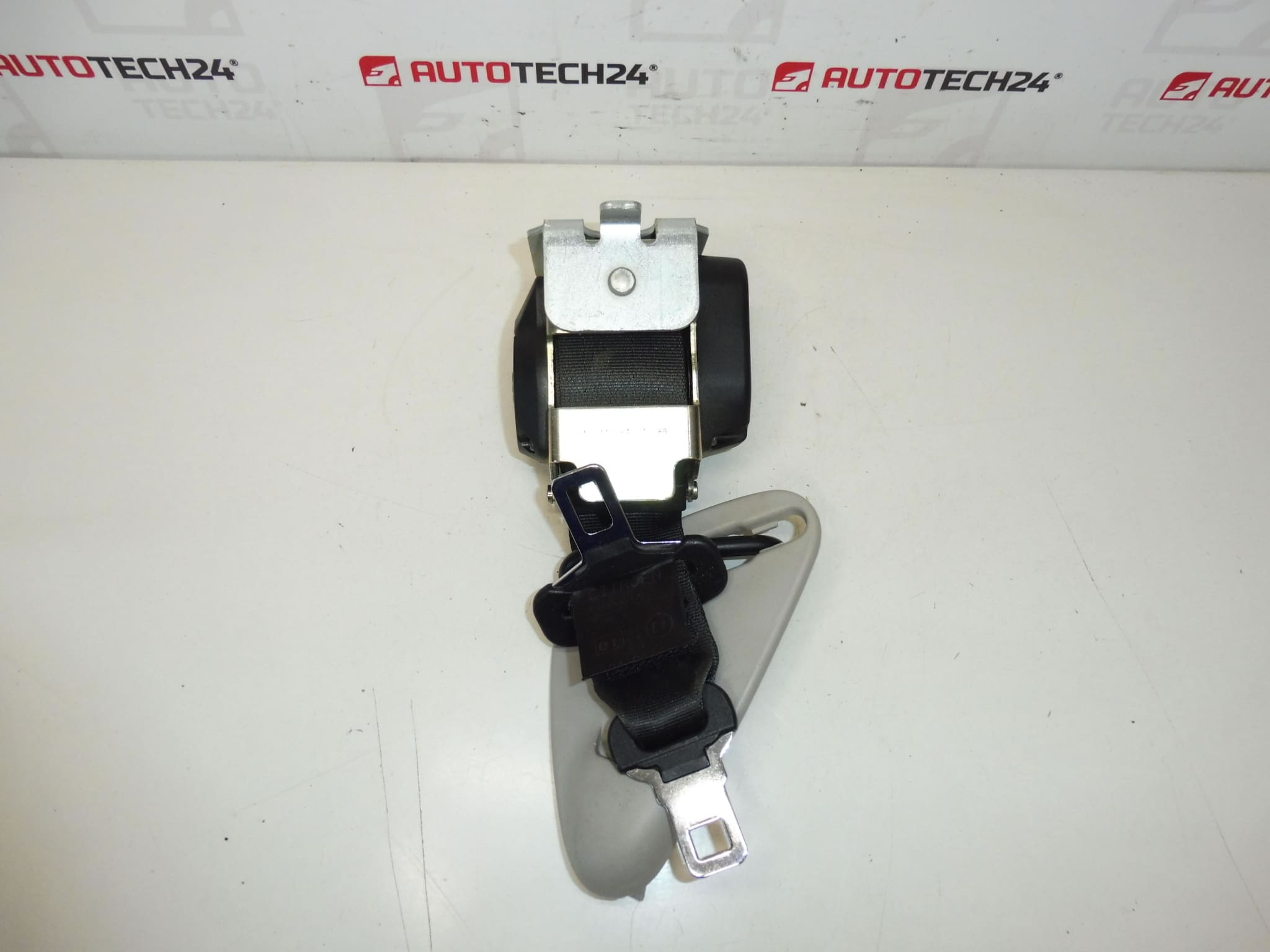 Middle Rear Seat Belt Citroën Xsara Picasso 96314478XX 8973N5 - Image 2