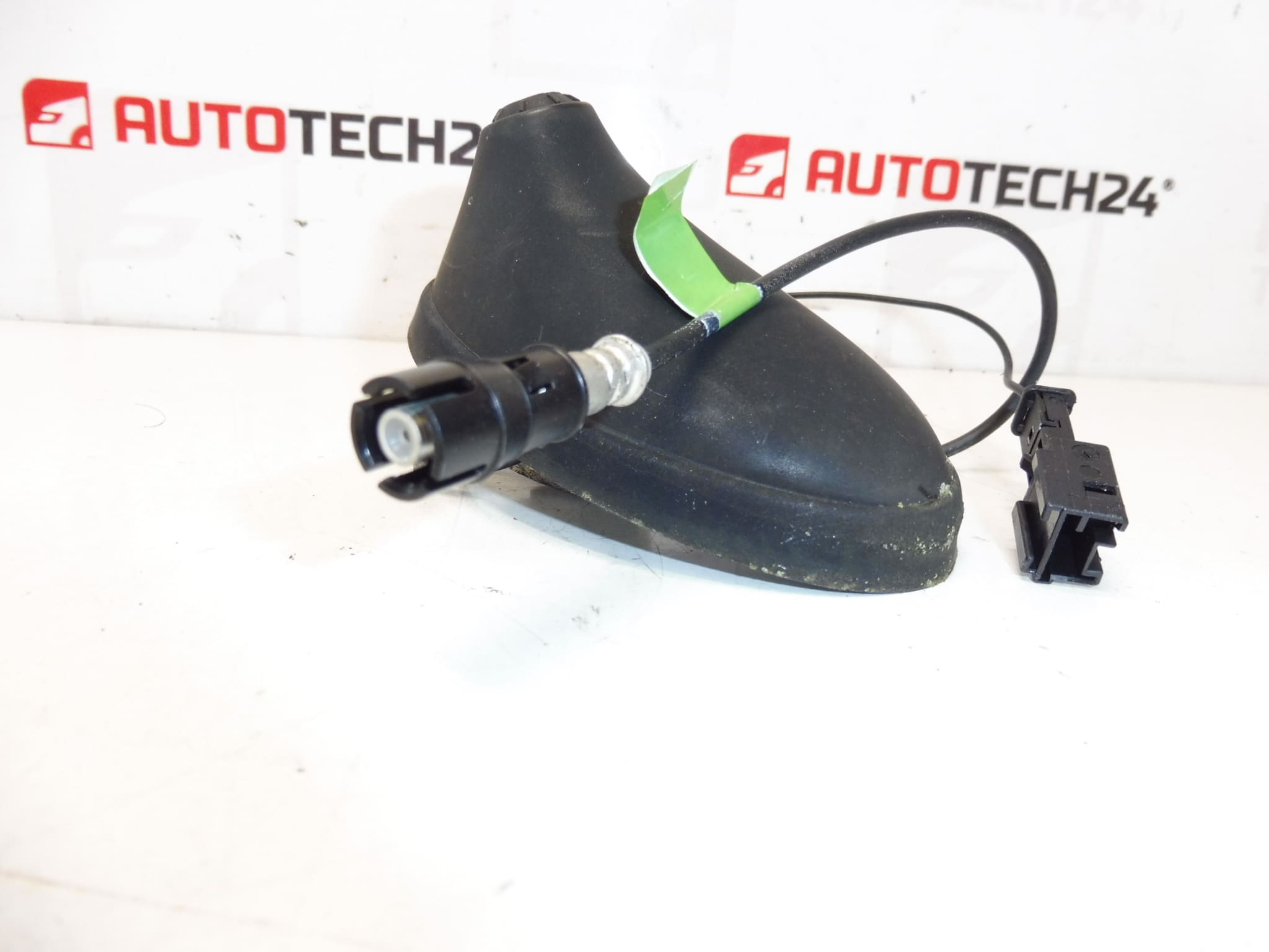 Citroën C2 C3 Antenna 9653389980 6567W7 - Image 2