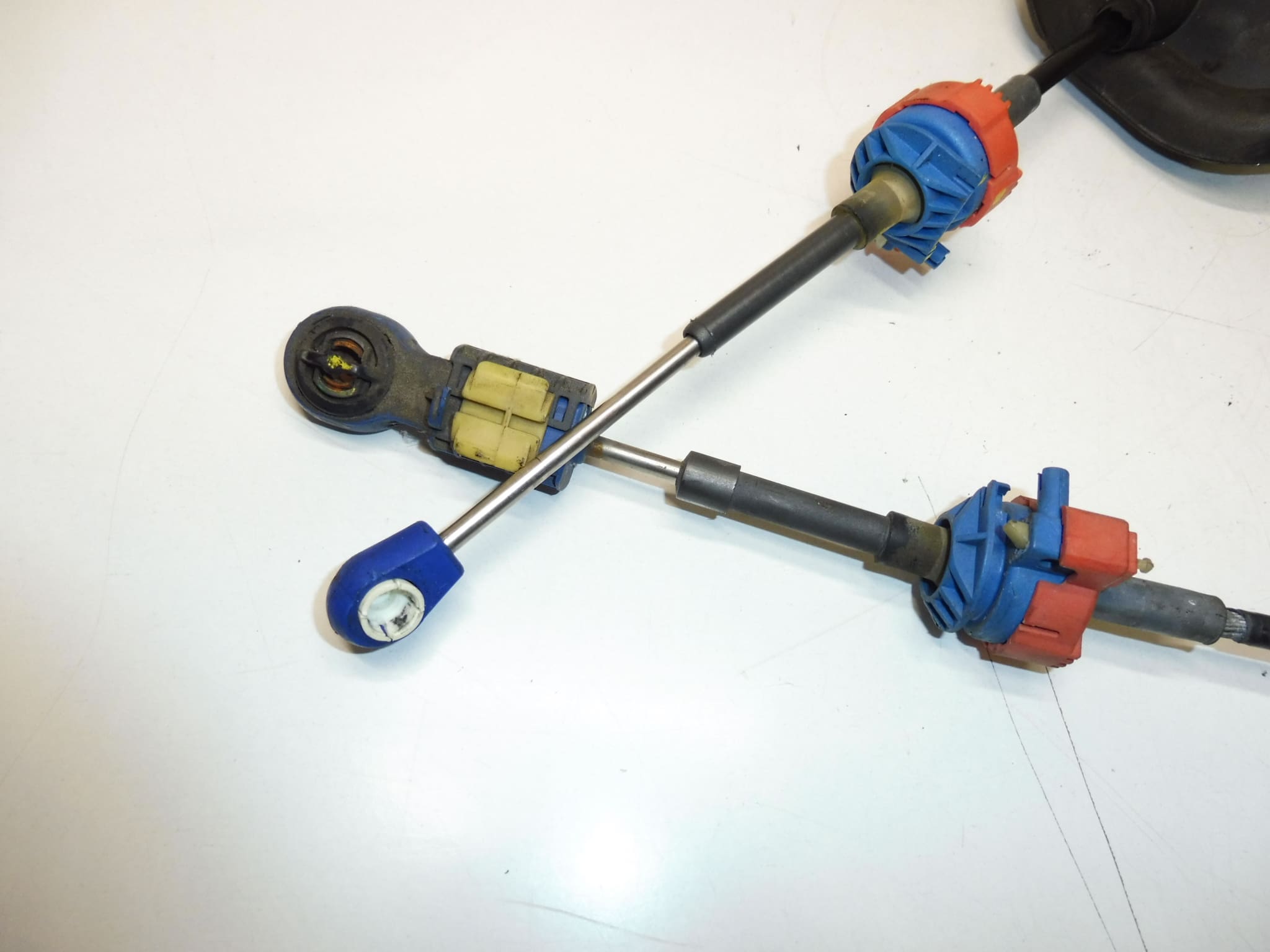 Gear shift linkage rods for Peugeot 307 / Citroën C4 - part numbers 2444EQ, 1684689780 - Image 2