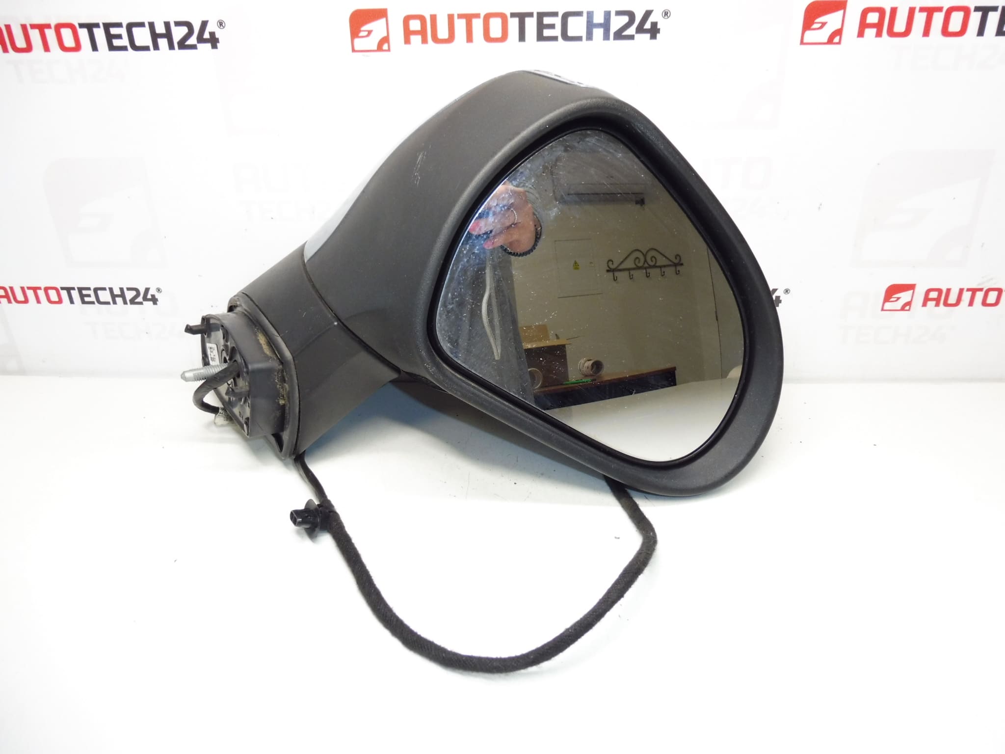 Right side mirror for Peugeot 207 KGZD 96806501XT 8149ZH - Image 2