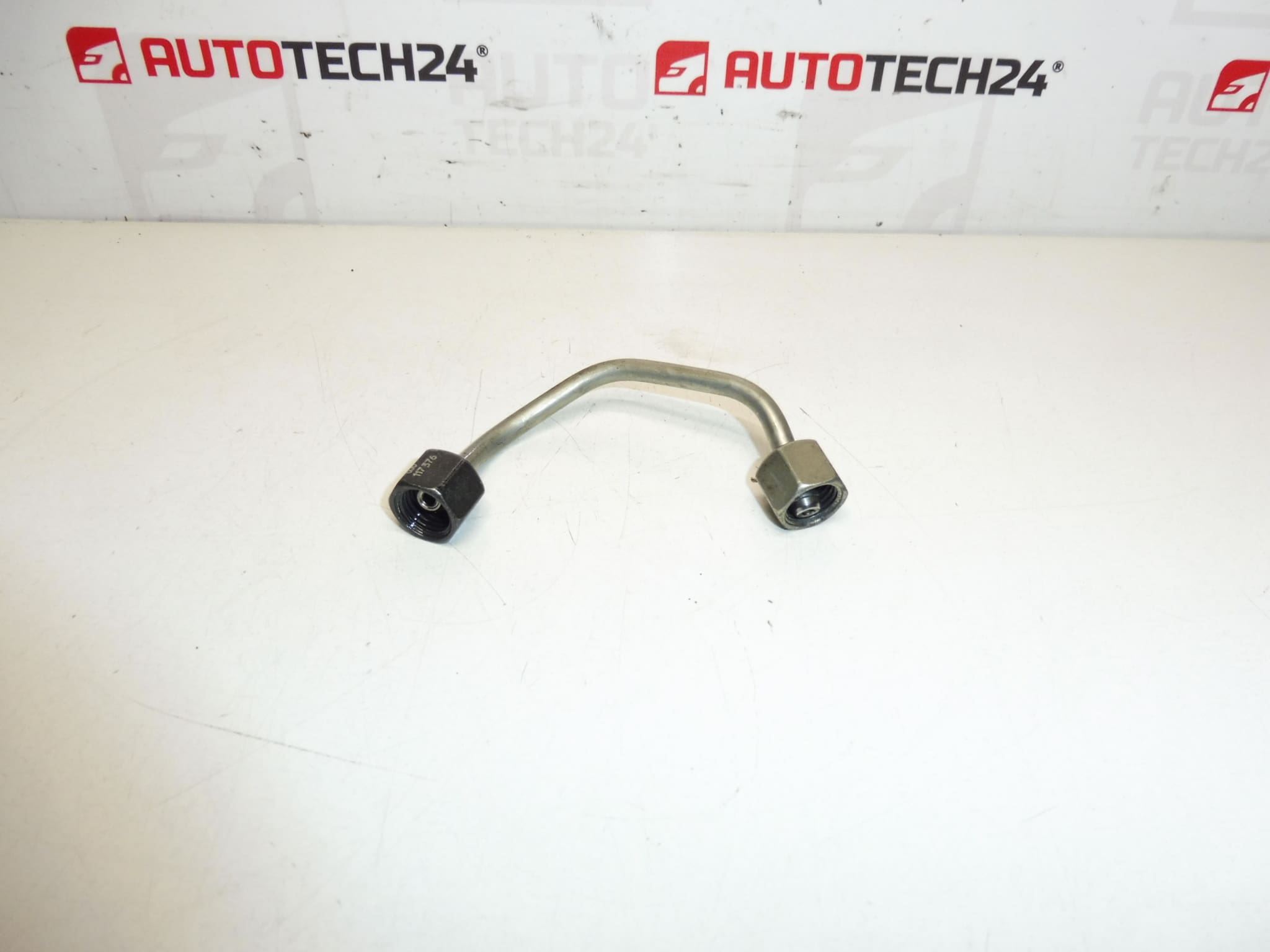 Supply pipe 2nd injector Citroën Peugeot 9811737580