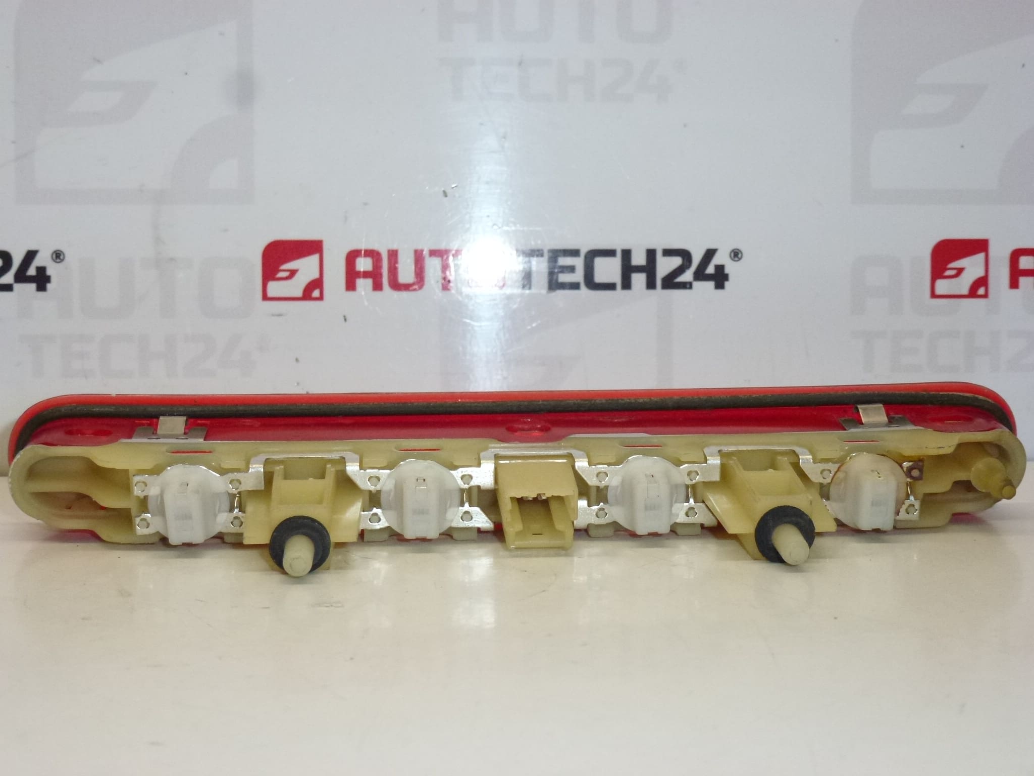 Third Brake Light Peugeot 207 9649986880 6350Y2 - Image 2