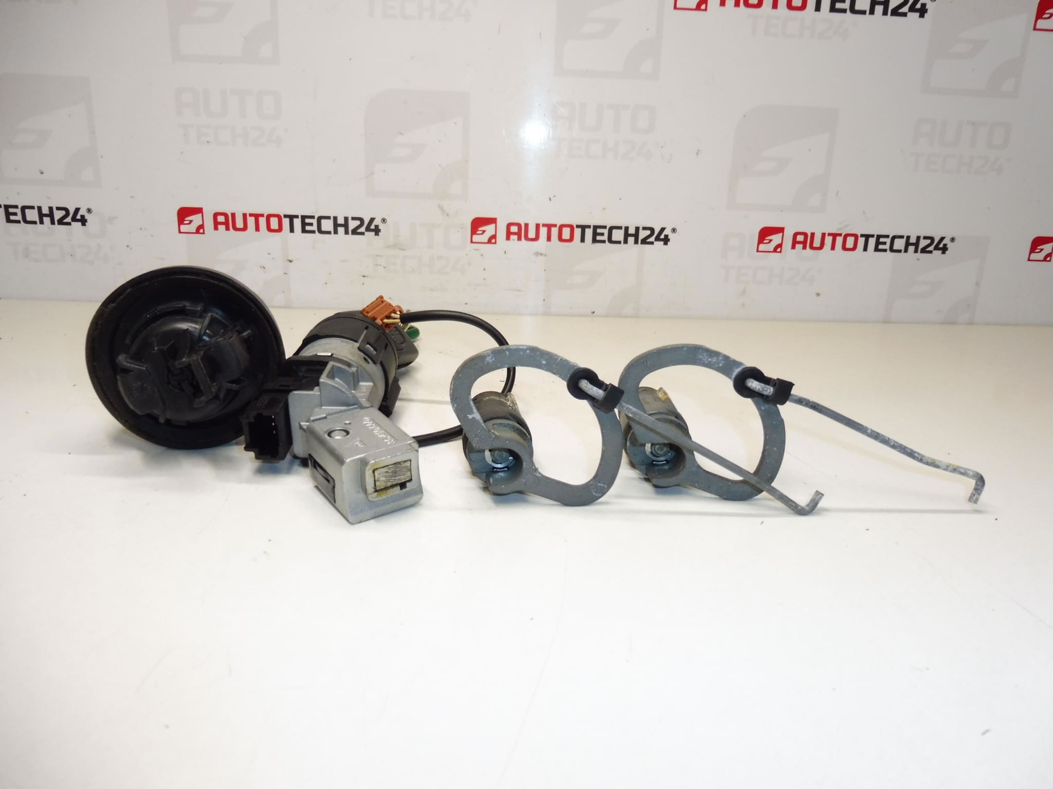 Citroën C8 Peugeot 807 Lock Set + 1 Key 4162KL - Image 2