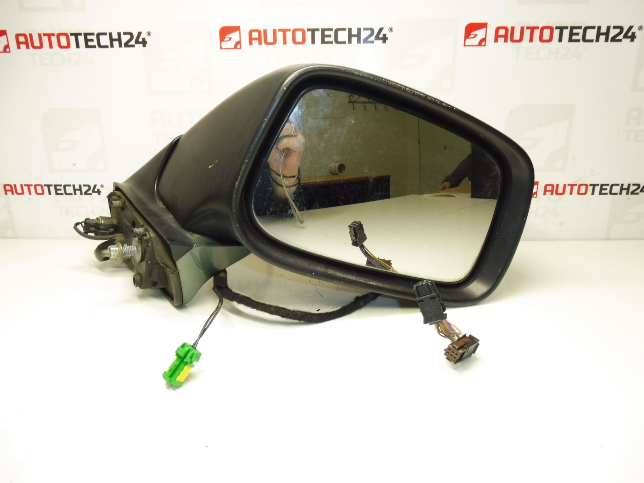 Right-hand Electric Folding Side Mirror for Citroën/Peugeot (PSA) 14009349S2 8153FV - Image 2