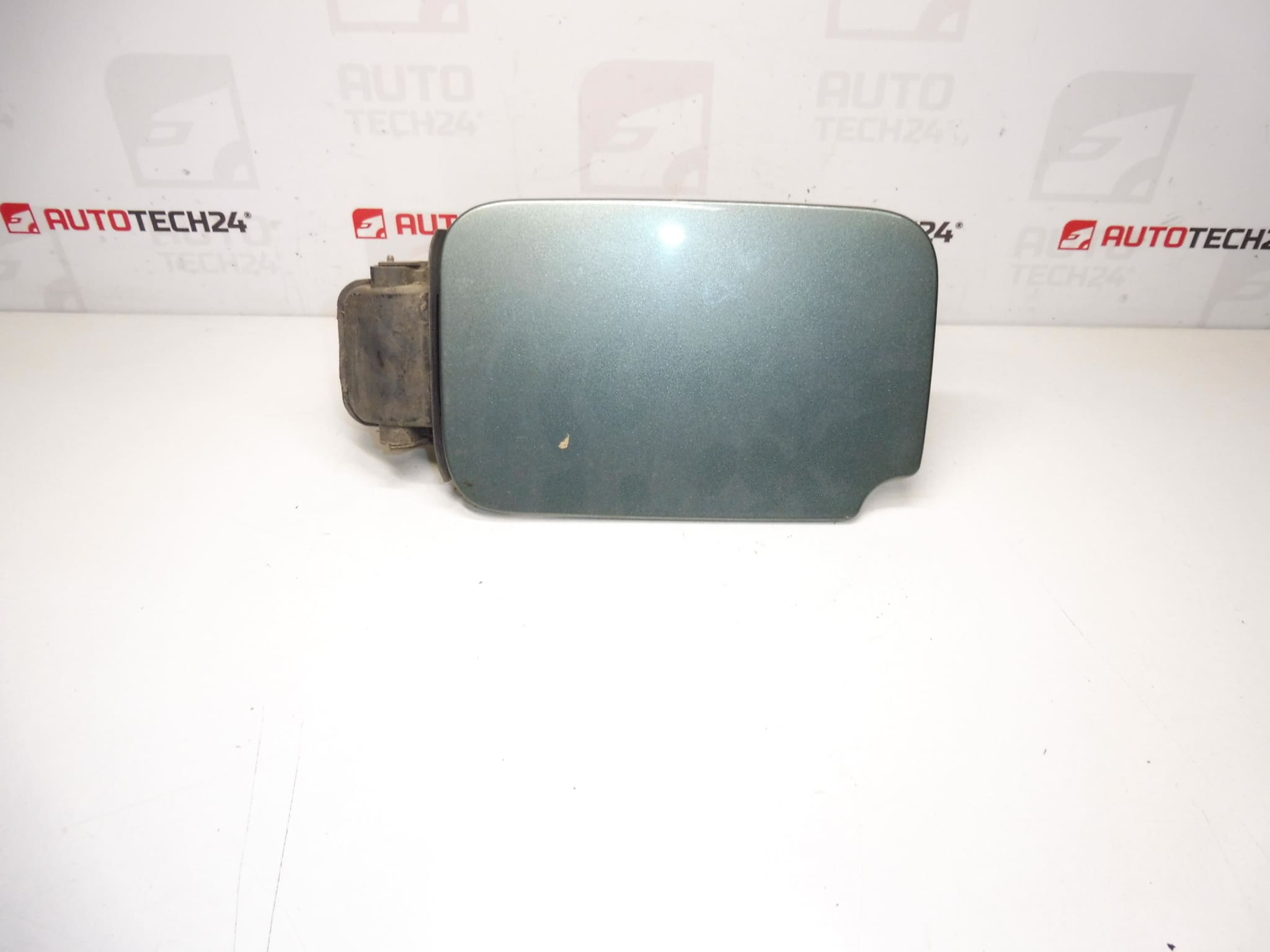 Fuel cap cover Peugeot 807 Citroën C8 KGB 1485207080 151790