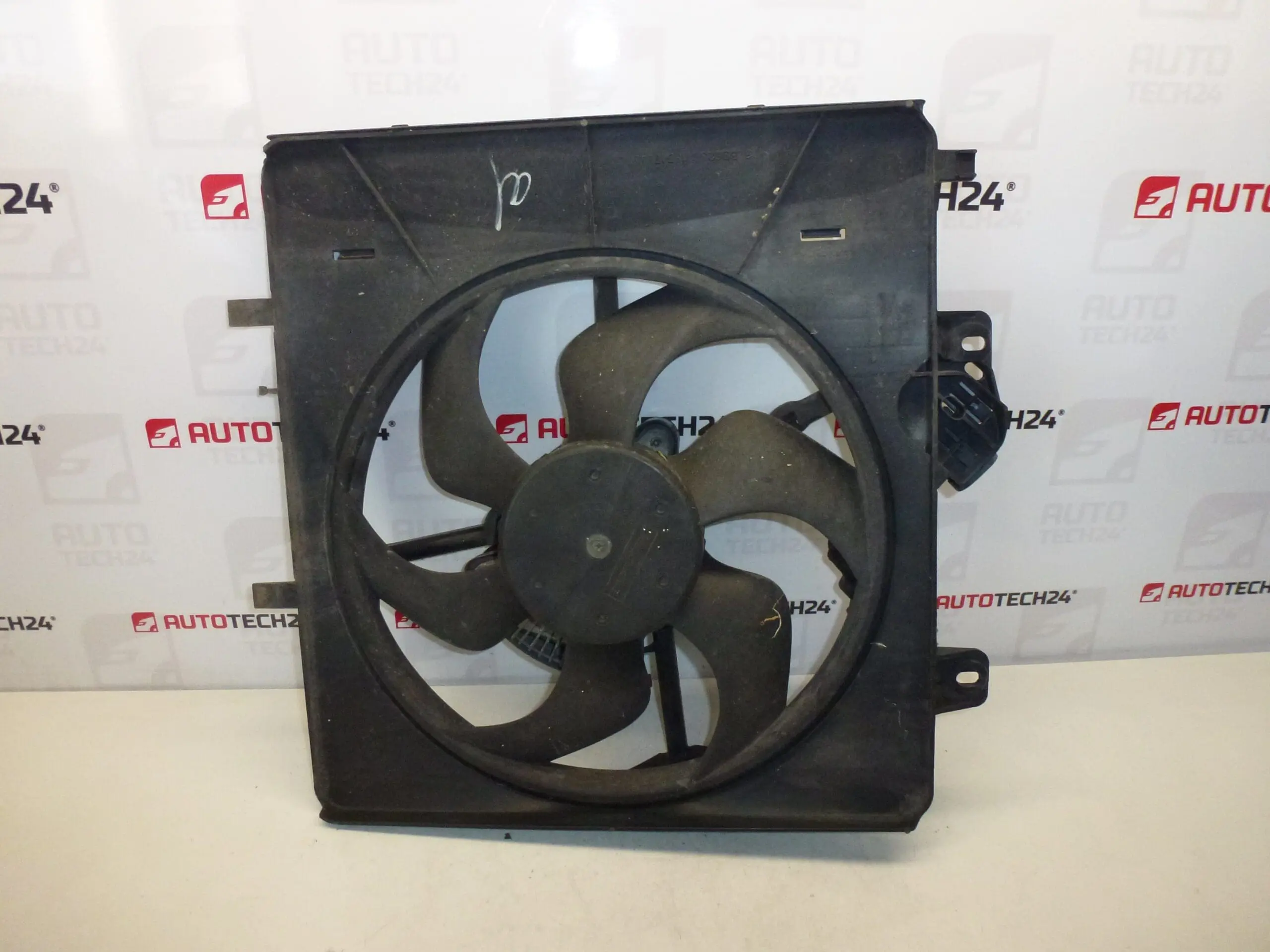 Citroën Peugeot Radiator Fan 9652396280 1253E9 1253H3 1253C6 - Image 2