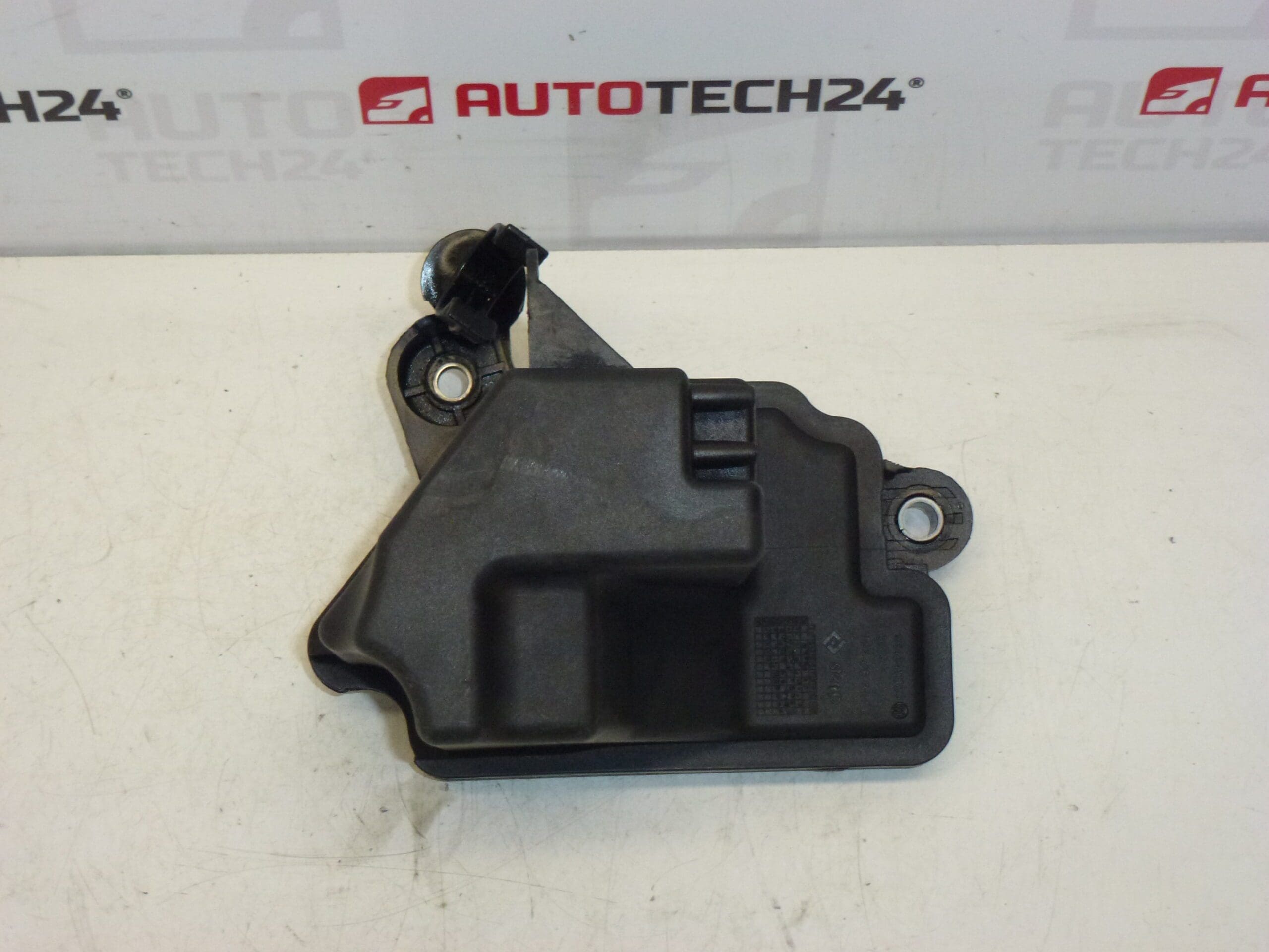 Vacuum Reservoir for Citroën/Peugeot 9646411180 161837 - Image 2