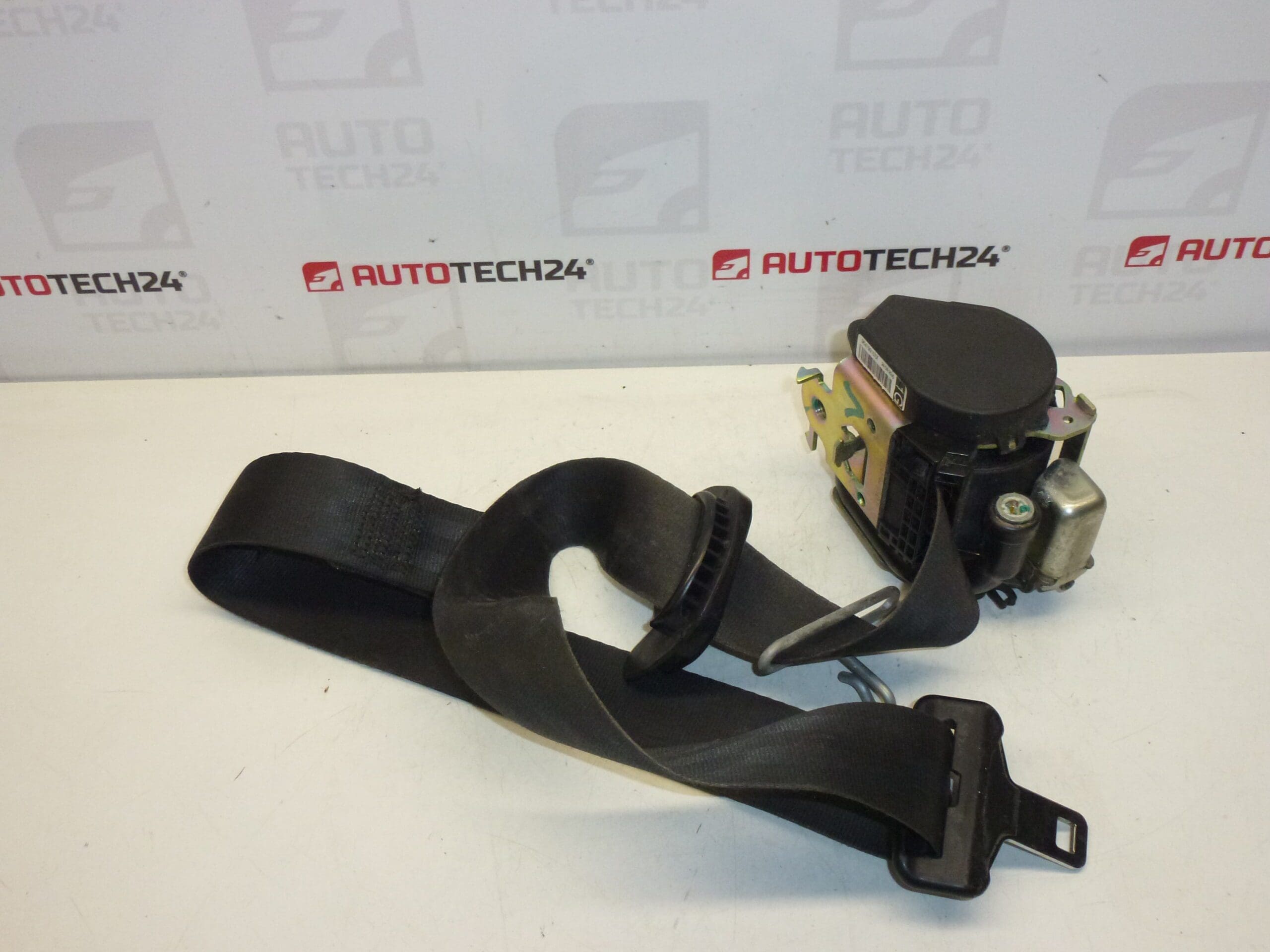 Driver-side pyrotechnic seat belt for Citroën C4 3-door, part number 96479910XX 8974KV - Image 2