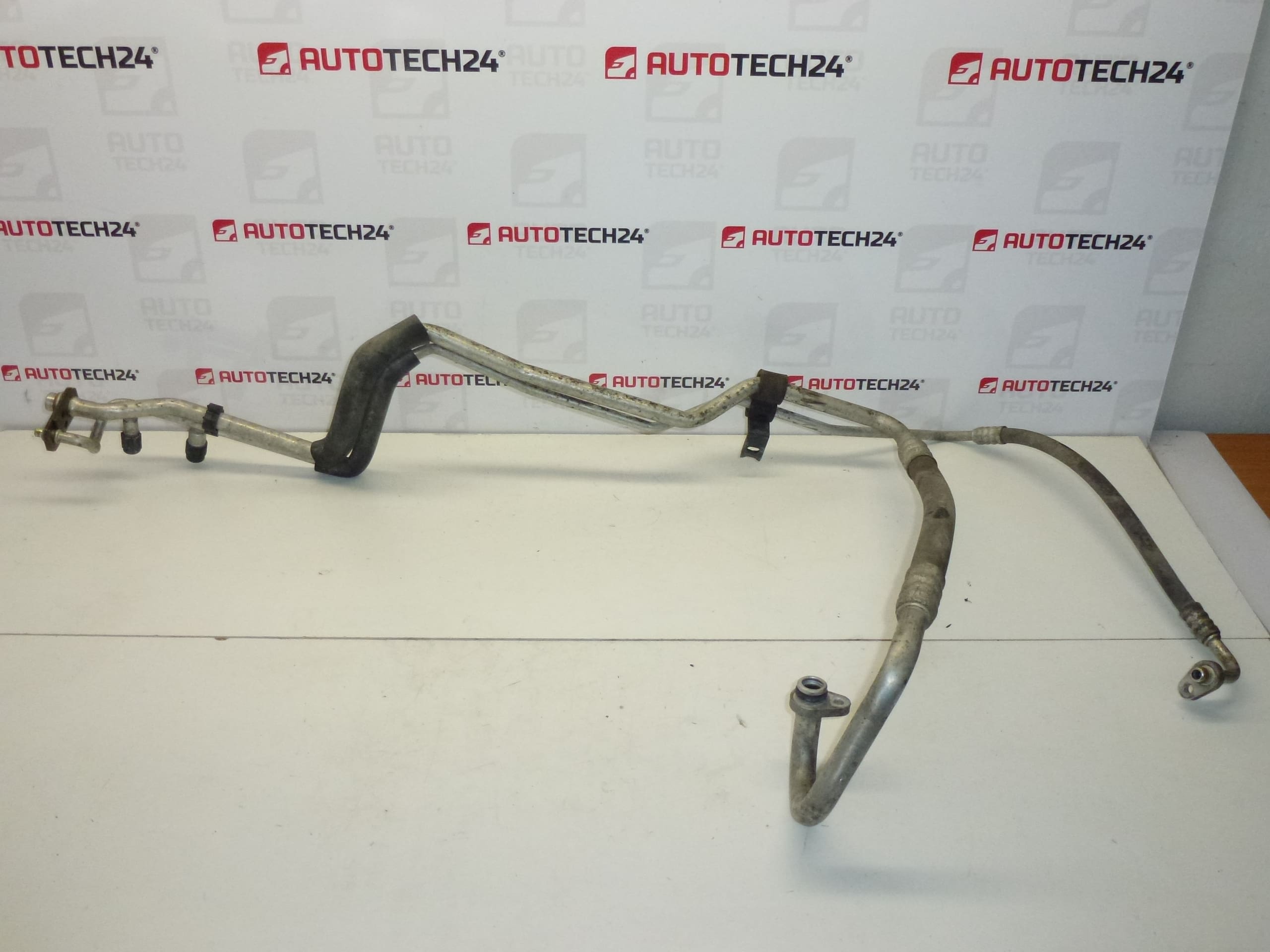 Air Conditioning Pipe Citroën Xsara 1.6 16V 6460V8 - Image 2