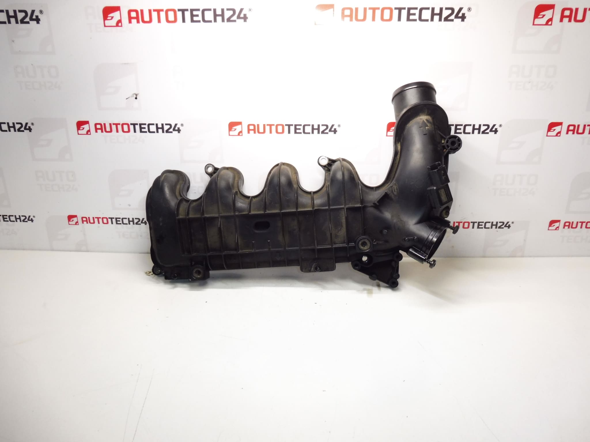 Air intake 1.4 HDI 16V Citroën Peugeot 9647250480 0361L4