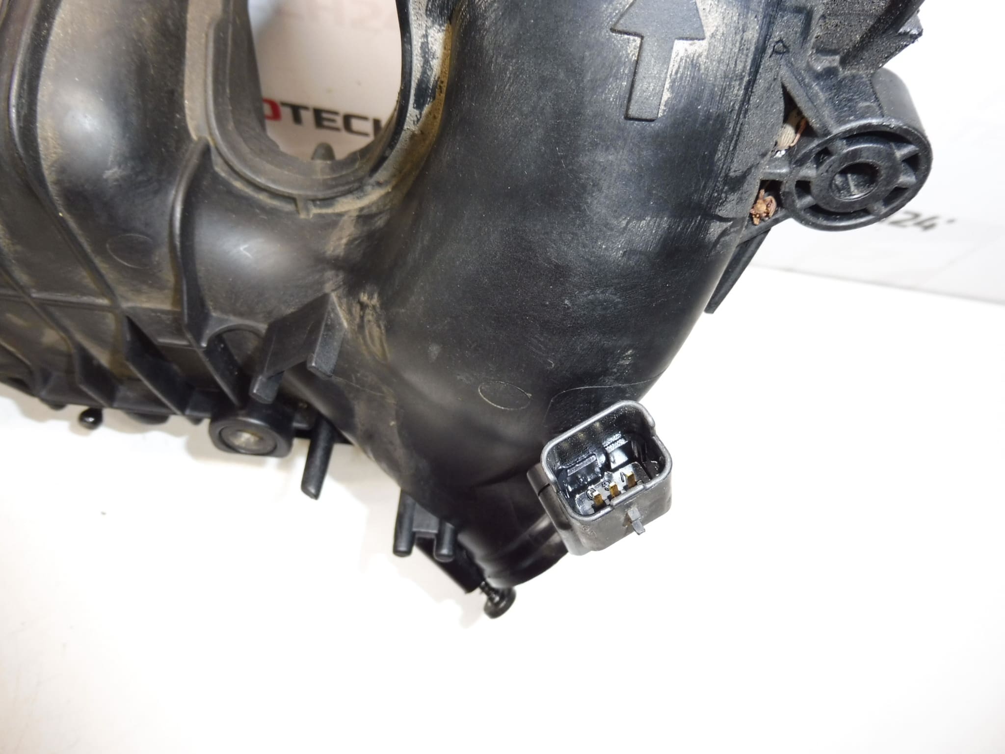 Air Inlet Manifold 1.4 HDI 16V Citroën Peugeot 9647250480 0361L4 - Image 2