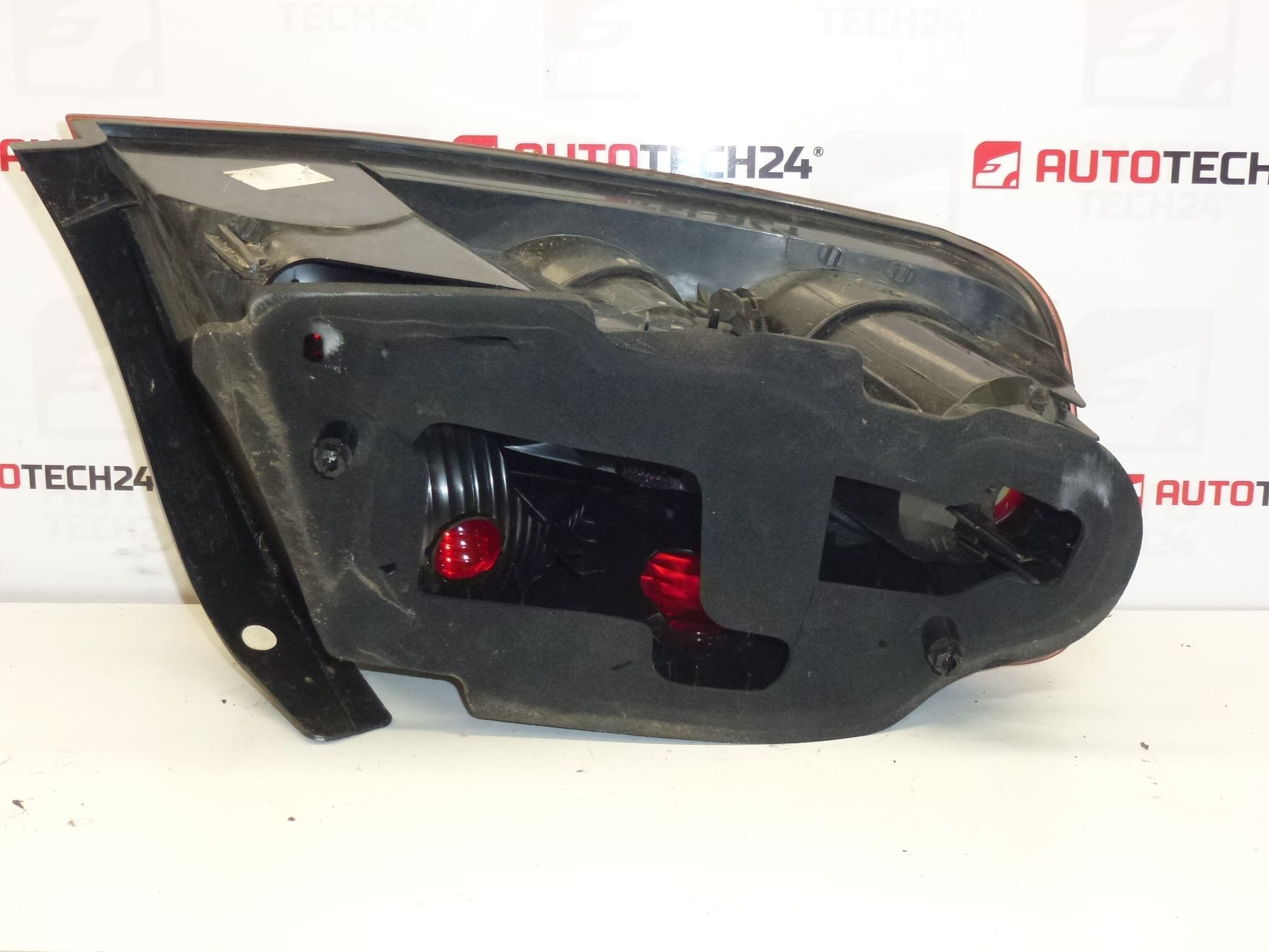 Right Rear Lamp for Peugeot 407 Sedan 6351GC - Image 2