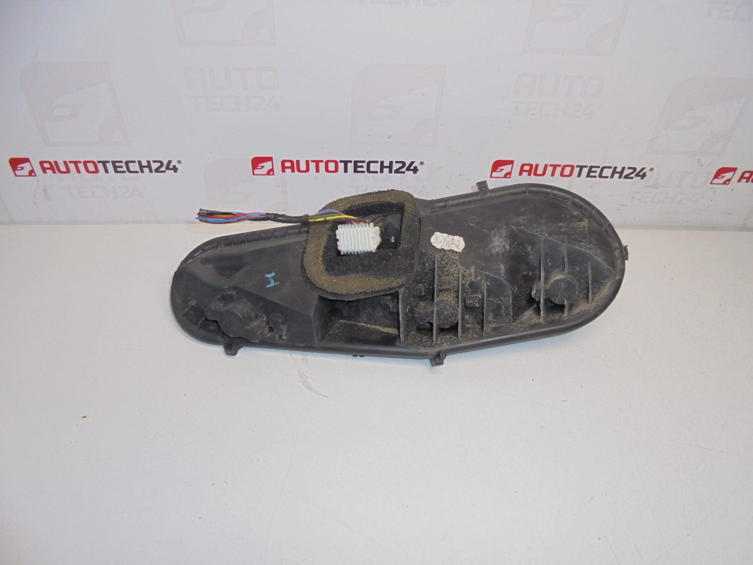 Right rear lamp bolt base with Citroën C1 Peugeot 107 634681 cable cable
