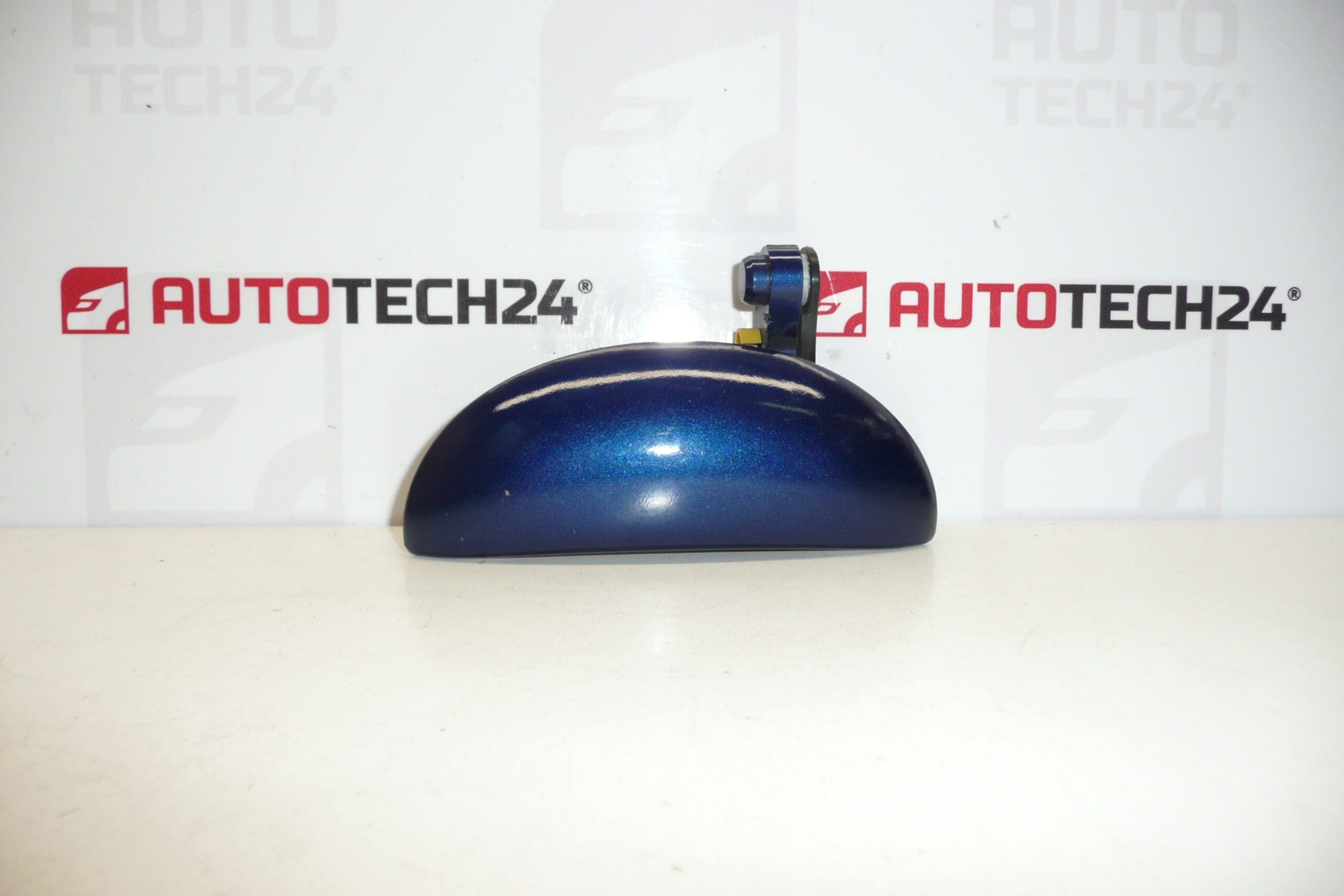 Left front door handle Citroën C1 Peugeot 107 blue met. 9101AK