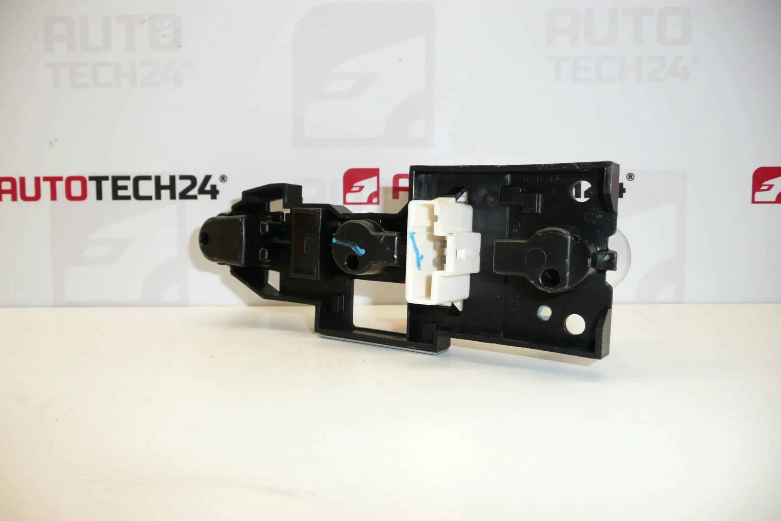 Rear Lamp Socket Citroën C5 II 89032703 - Image 2