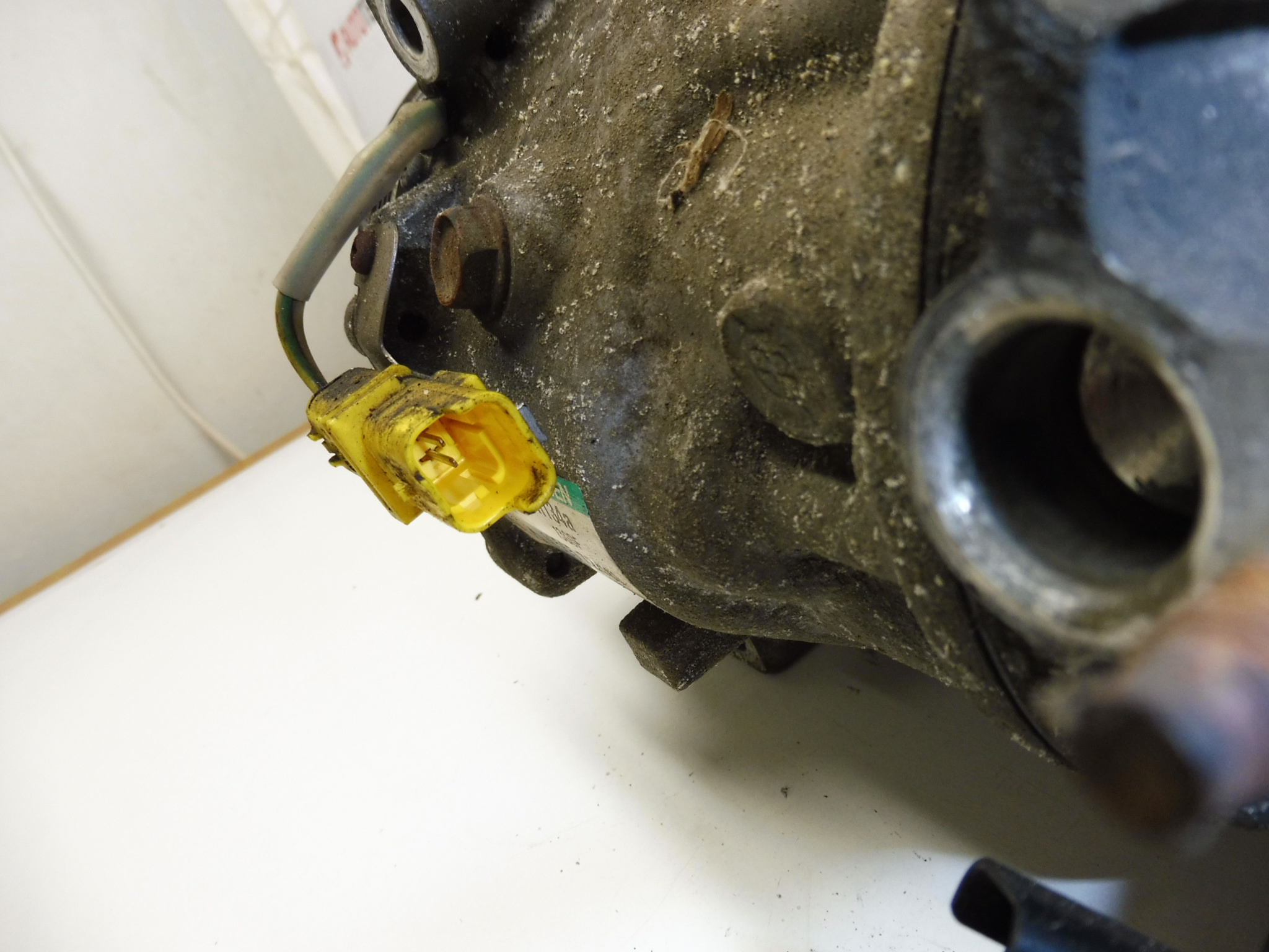 Air conditioner compressor Sanden SD7C16 1300F 9656572480 6453RA