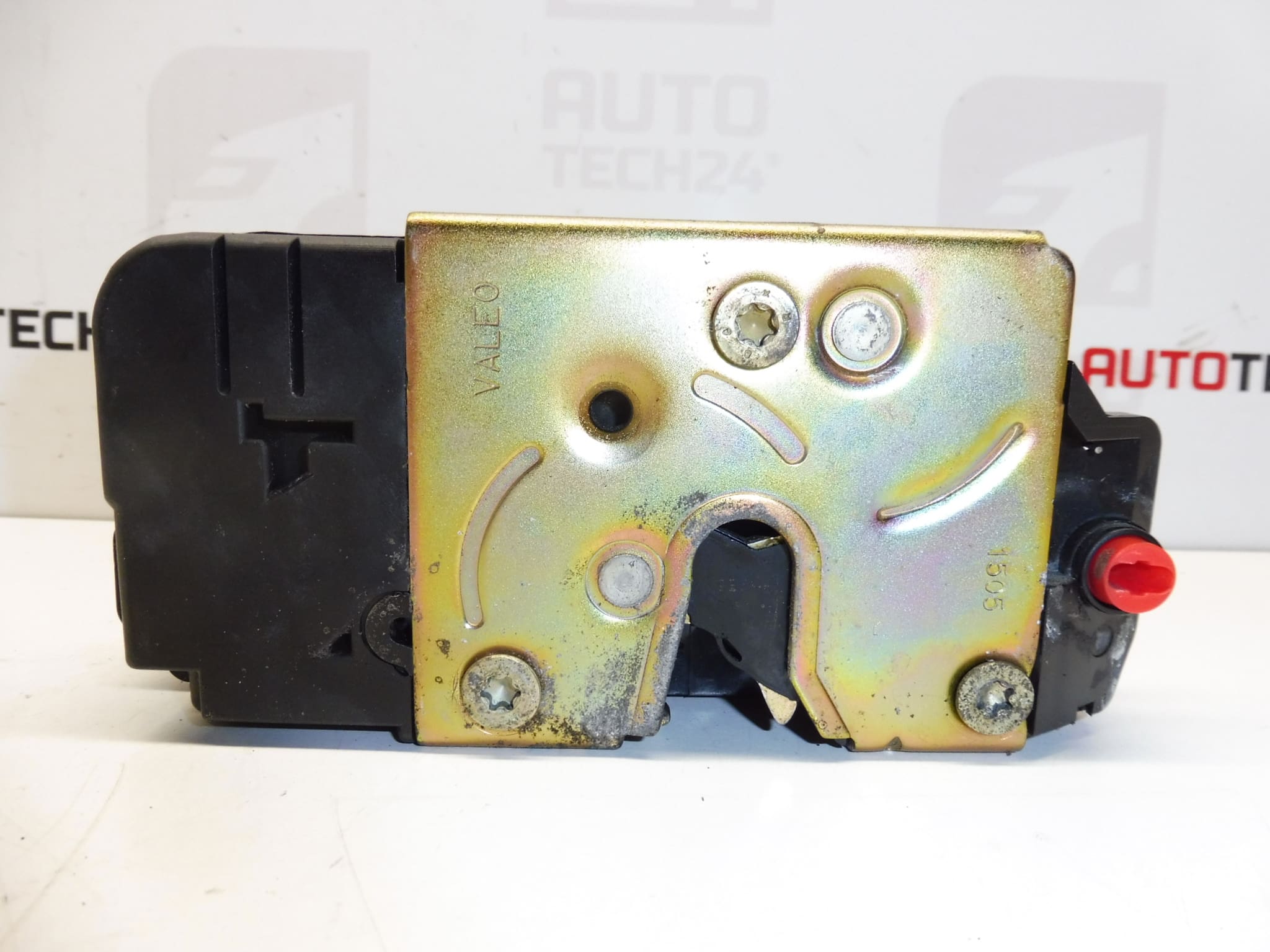 Right Rear Door Lock Peugeot 206 913886 - Image 2