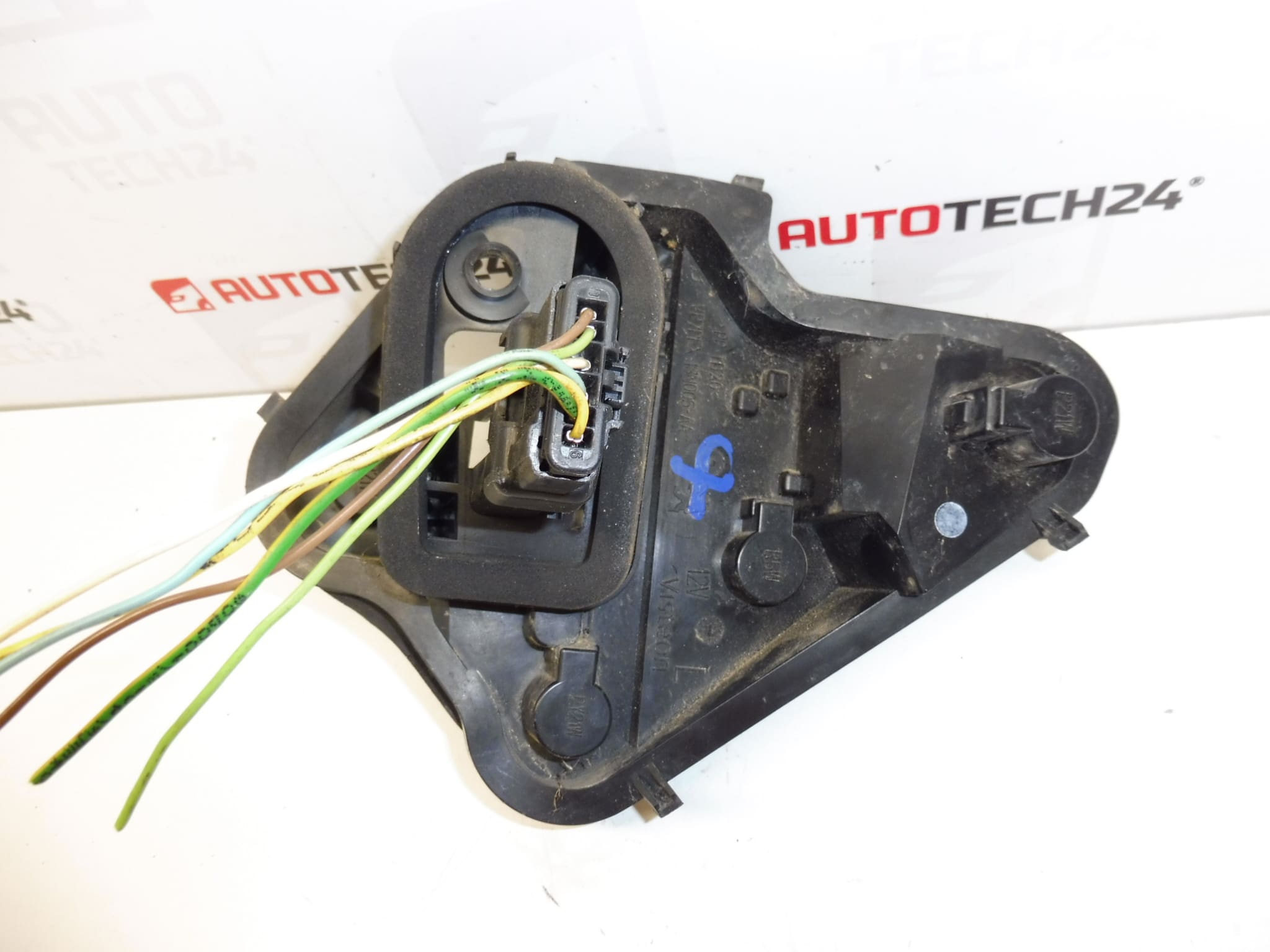 Socket For Left Rear Lamp Bulbs With Wiring Harness Peugeot 207 SW 6350CT - Image 2