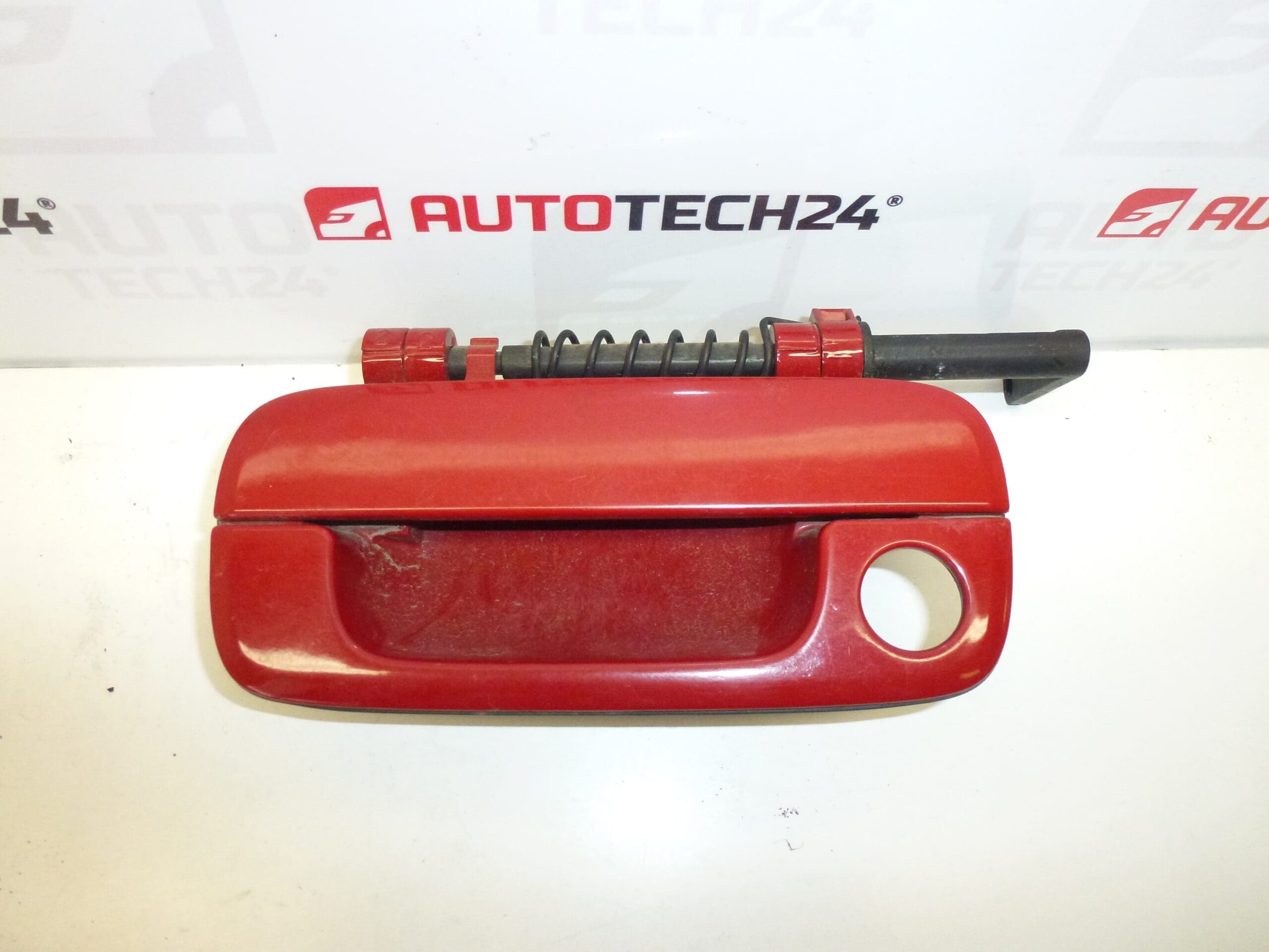 Lid handle Citroën Berlingo red 9621858877 KJF