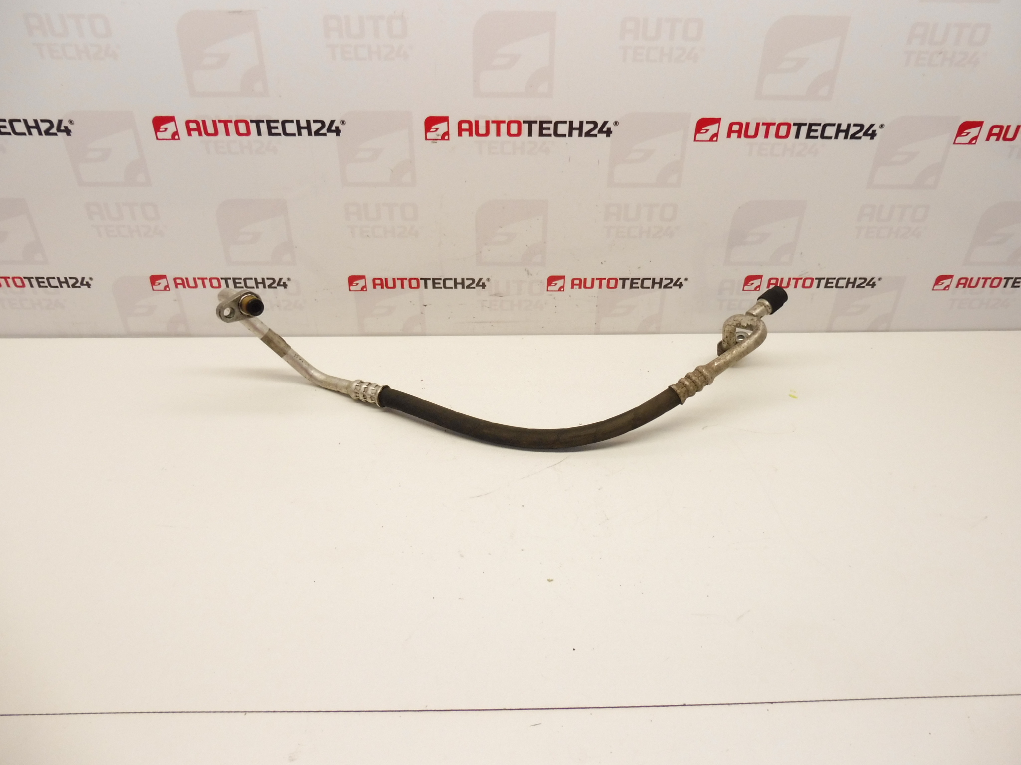 Climate pipe Peugeot 607 2.2 HDI 6460YW