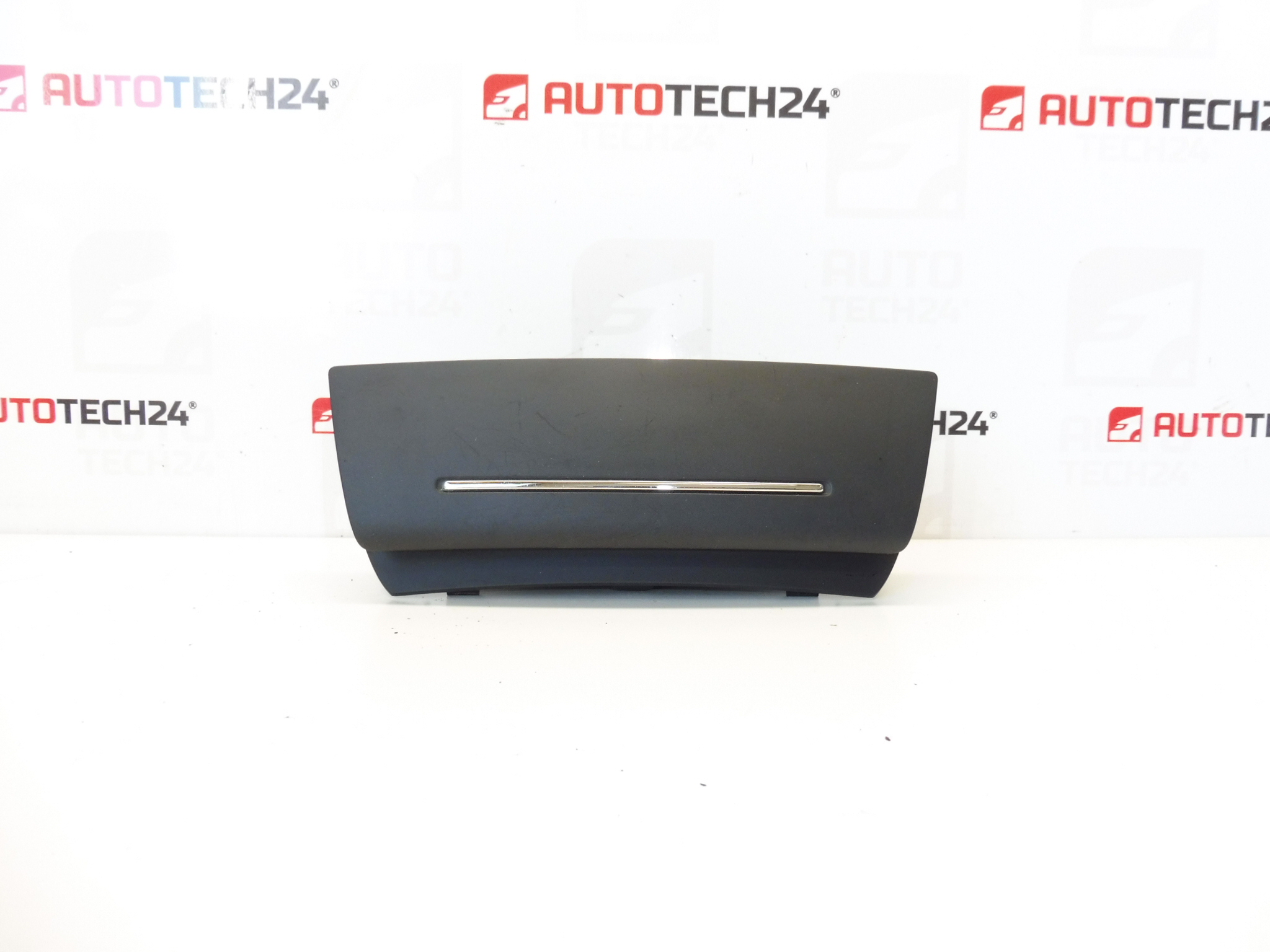 Center storage box Citroën C5 X7 9682460077 7589YQ 7591GR