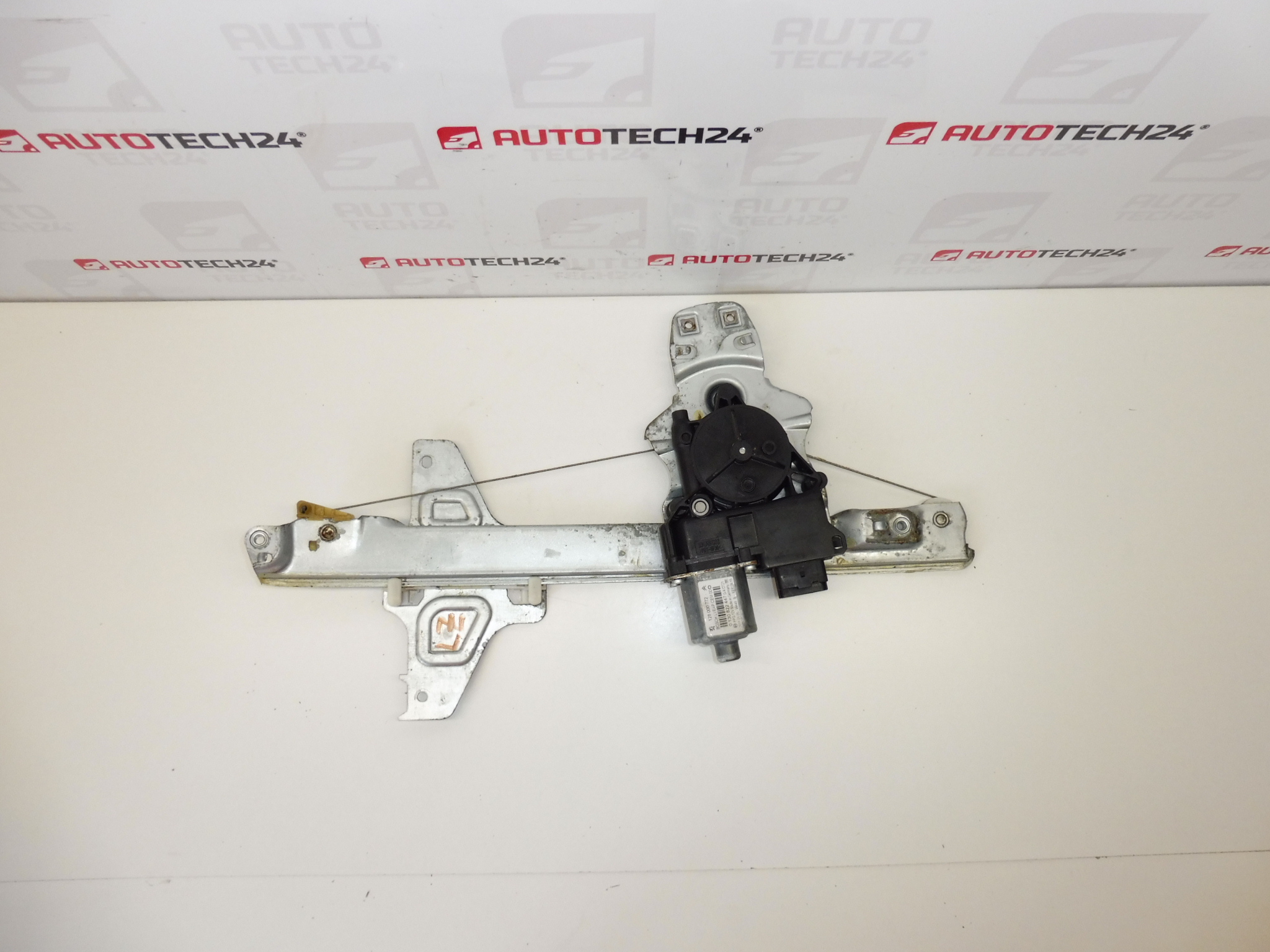Citroën C5 X7 left rear window pull mechanism 0130822447 128000772