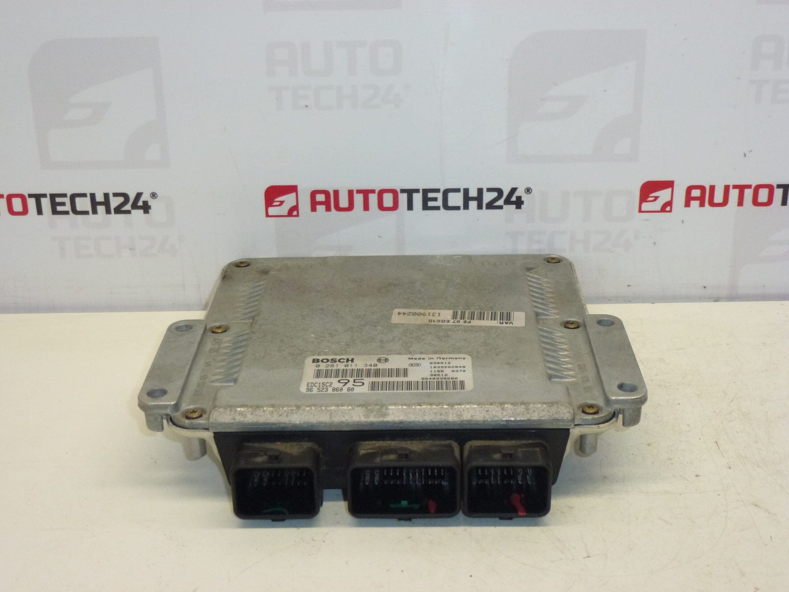ECU Bosch EDC15C2 virgin 9652386080 0281011340