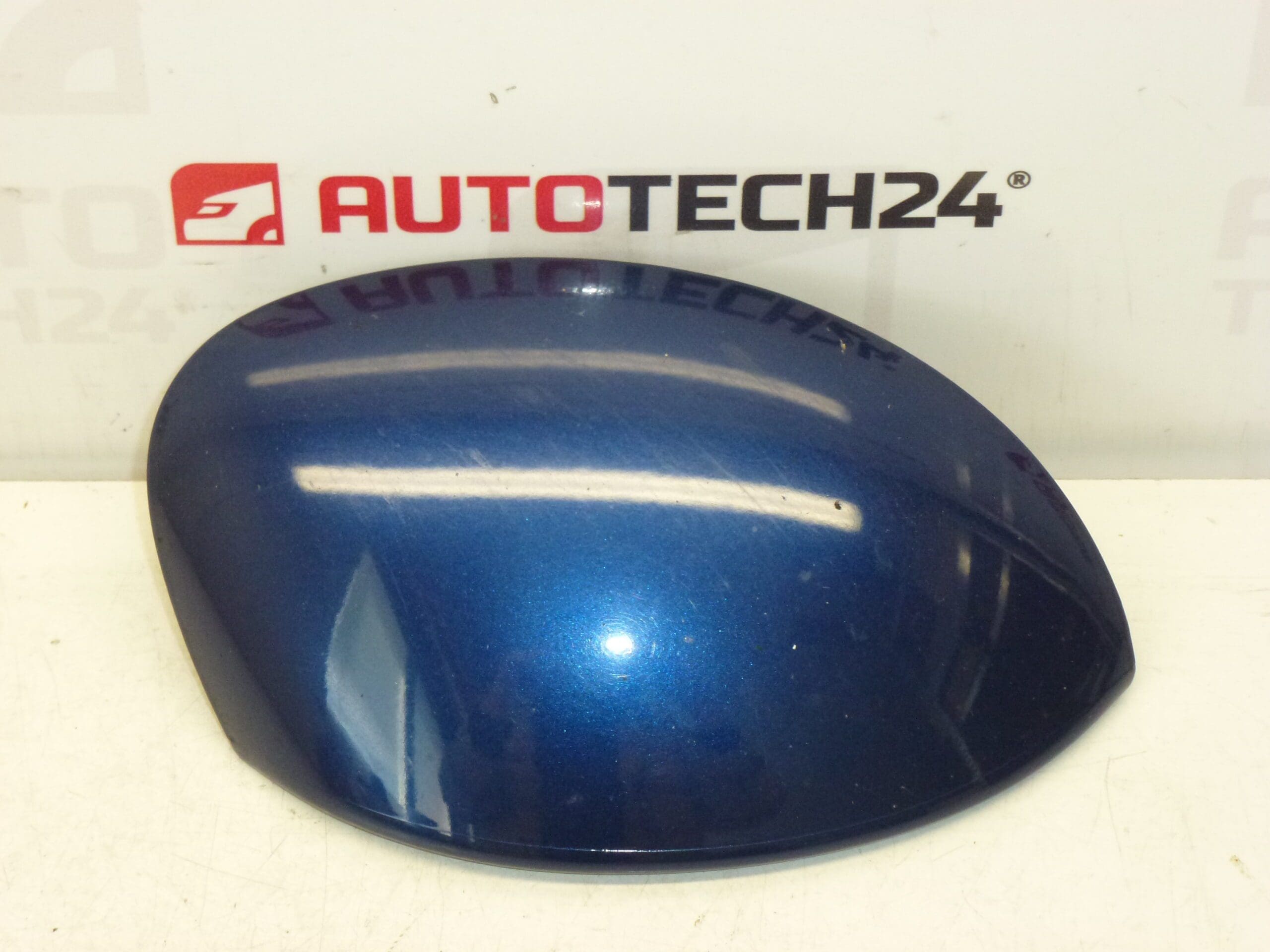 Right mirror cover Peugeot 206 EGE 96284309GE 815243