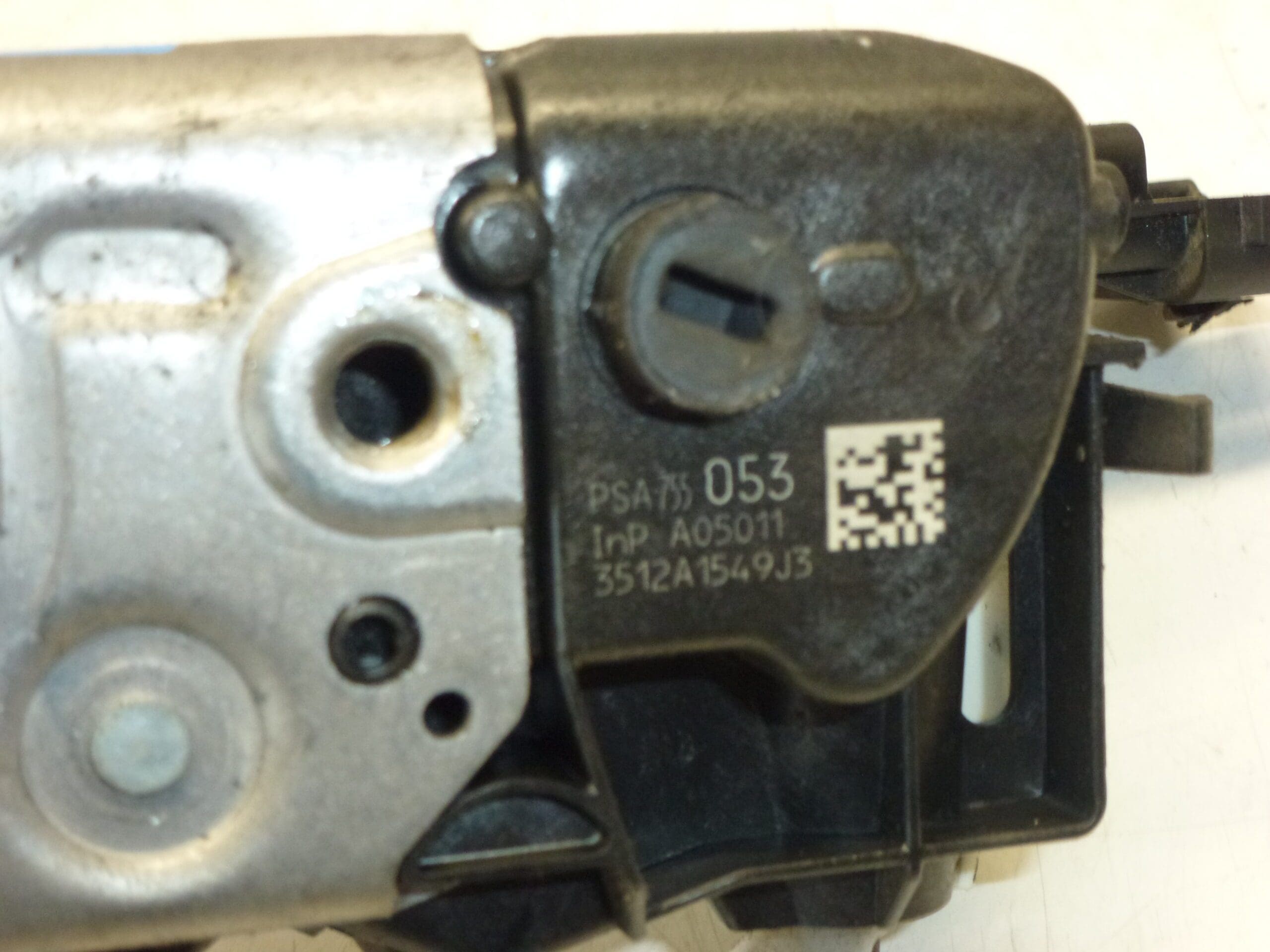 Left Rear Door Lock For Citroën Peugeot 9675505380 - Image 2