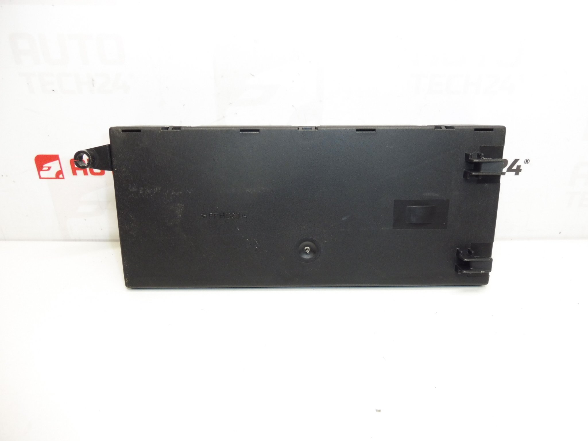 Citroën Peugeot Sliding Rear Door ECU 1400745380 9138H5
