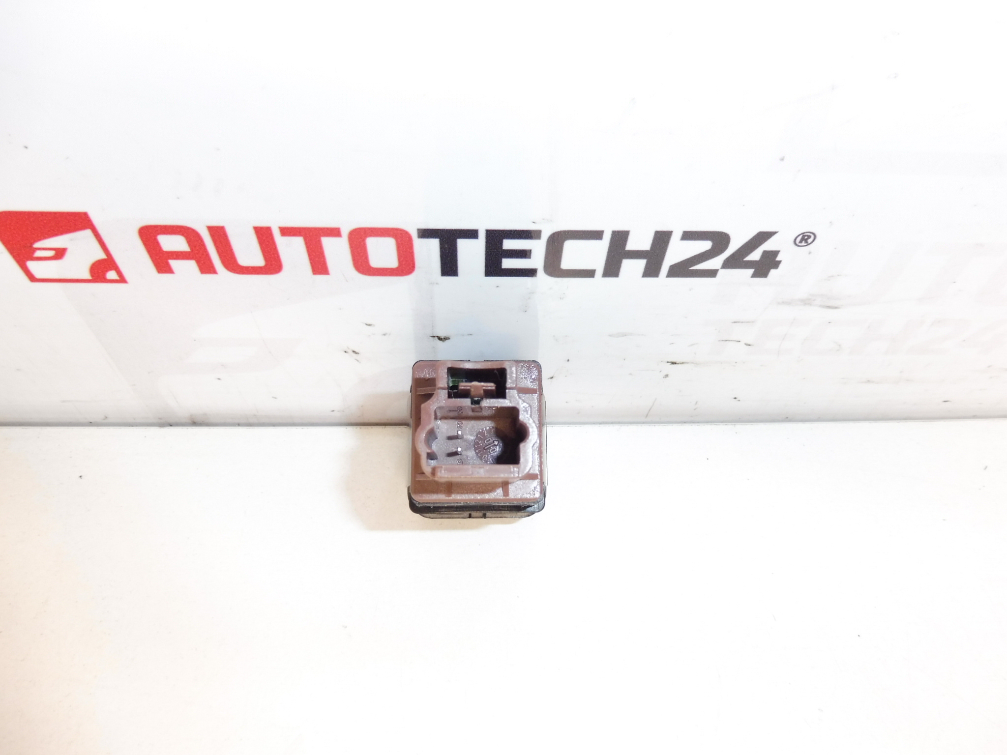 Passenger airbag switch Citroën Peugeot 96373215ZL 8216E6