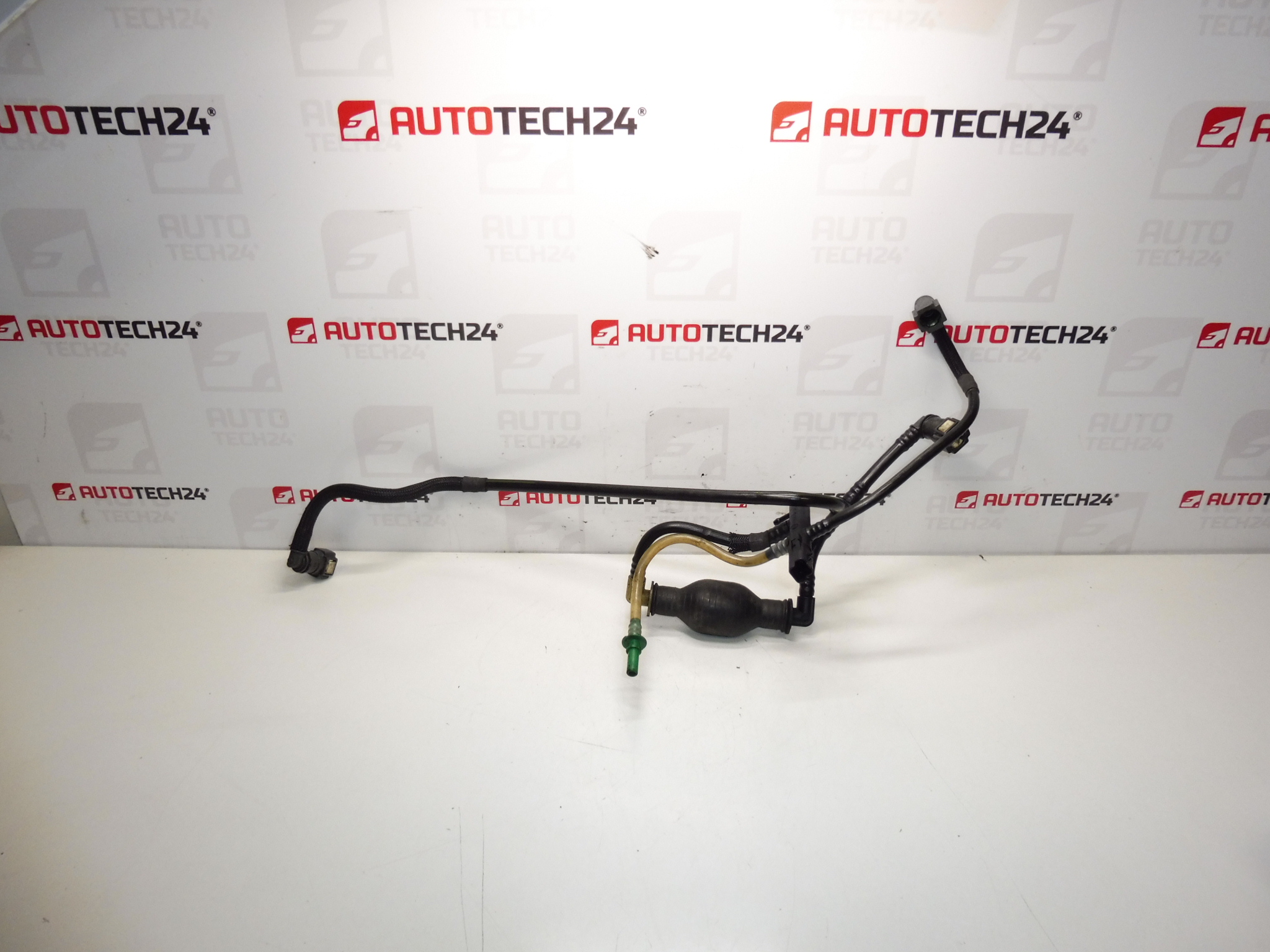 Temperature sensor Citroën Peugeot 2.0 HDI RHR 9635692580