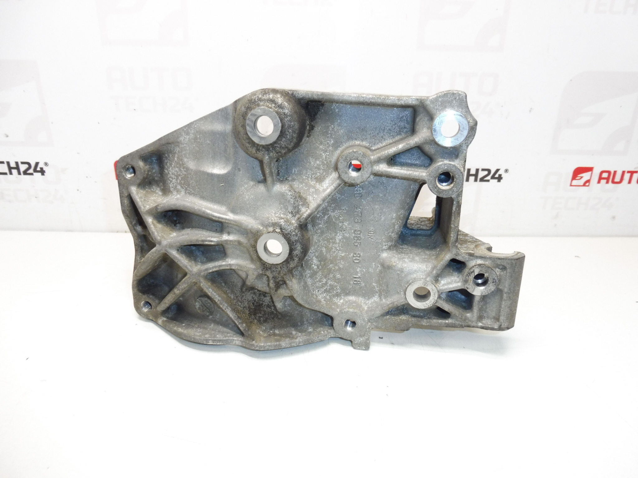 Air conditioning compressor holder 1.5 HDI 9823598480 9827896580