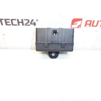 Citroën Peugeot DS 9673891680 6509er seat relay