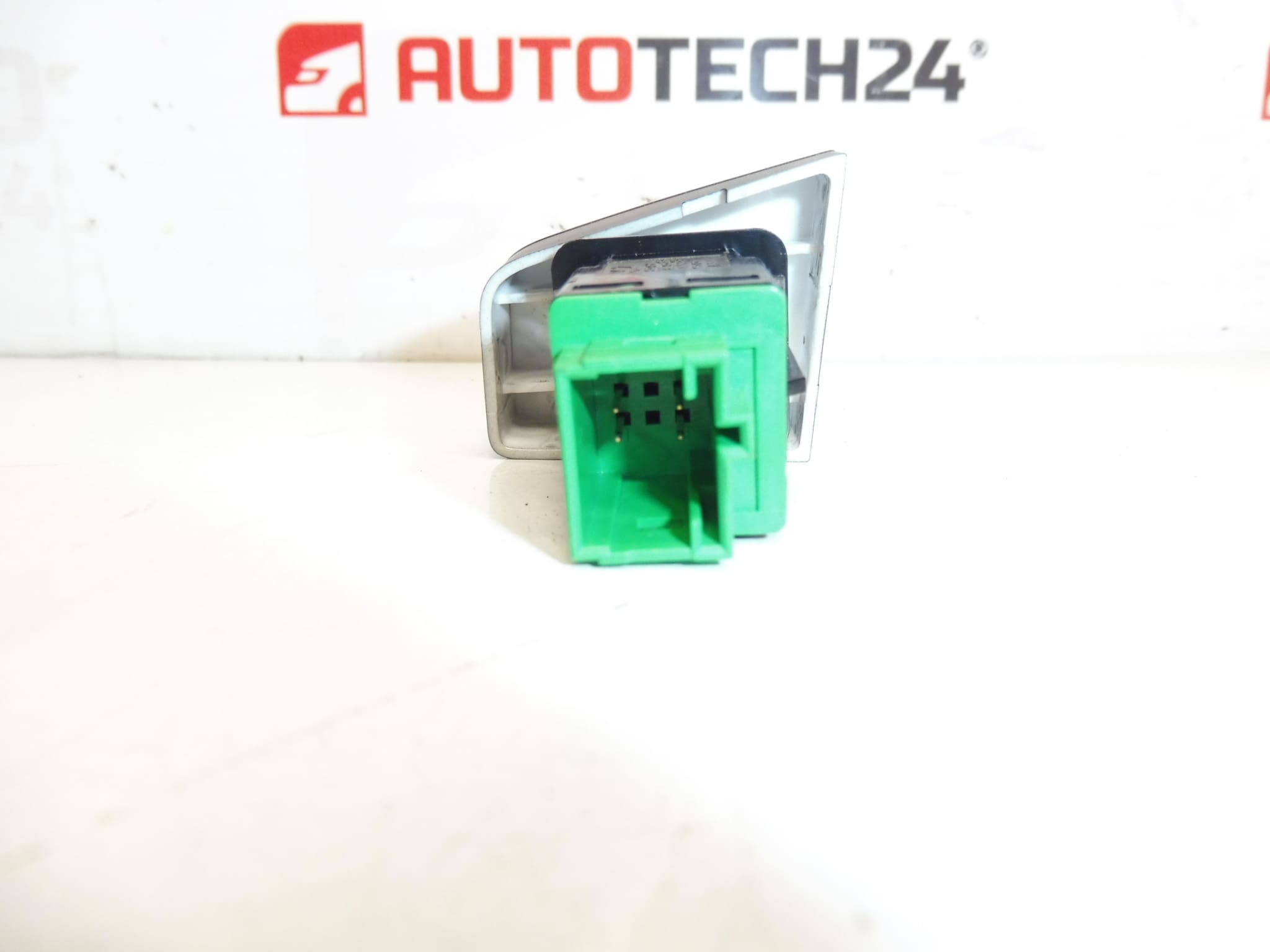 Central Locking Control Citroën C-Elysée Peugeot 301 96765882ZD - Image 2