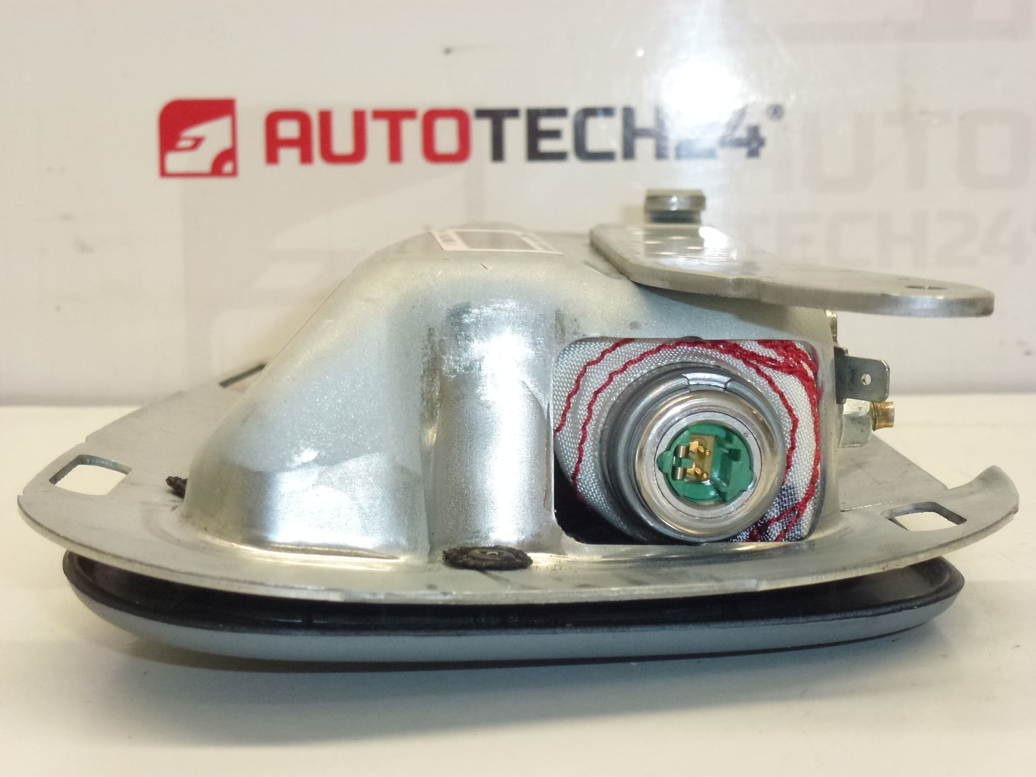 Seat airbag light gray right Citroën C2 C3 96462516LT 8216Q7