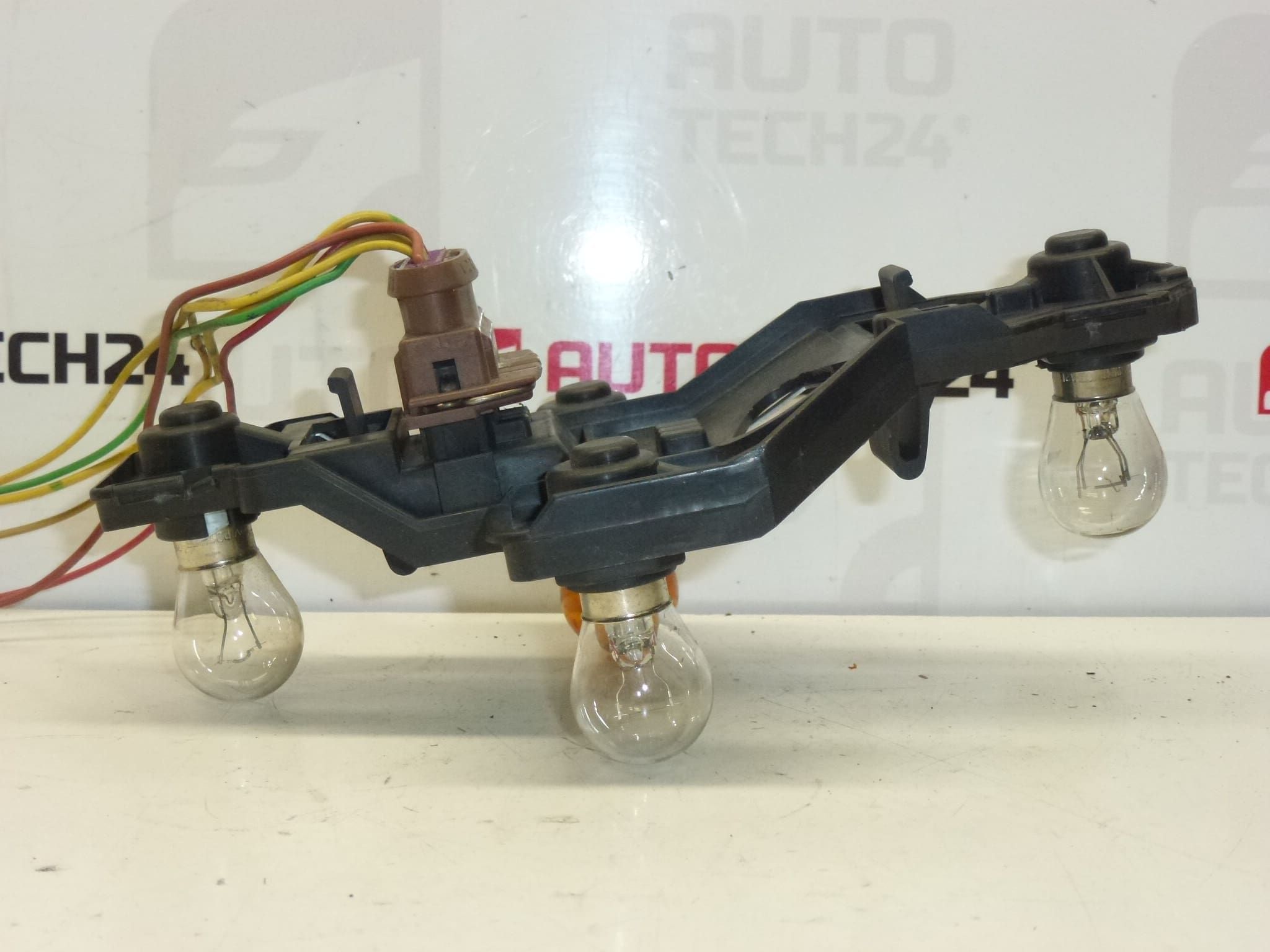 Left Rear Lamp Socket Citroën Xsara Kombi 6350J8 - Image 2