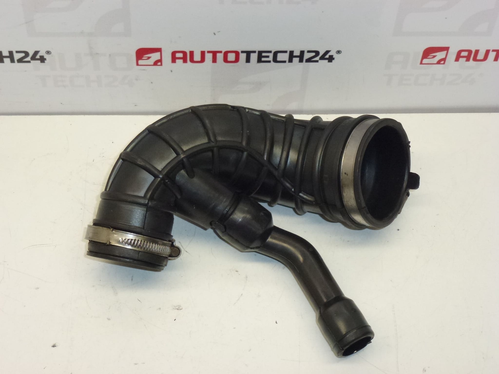 Intake hose 1.4 HDI Citroën Peugeot 143413 1434F6