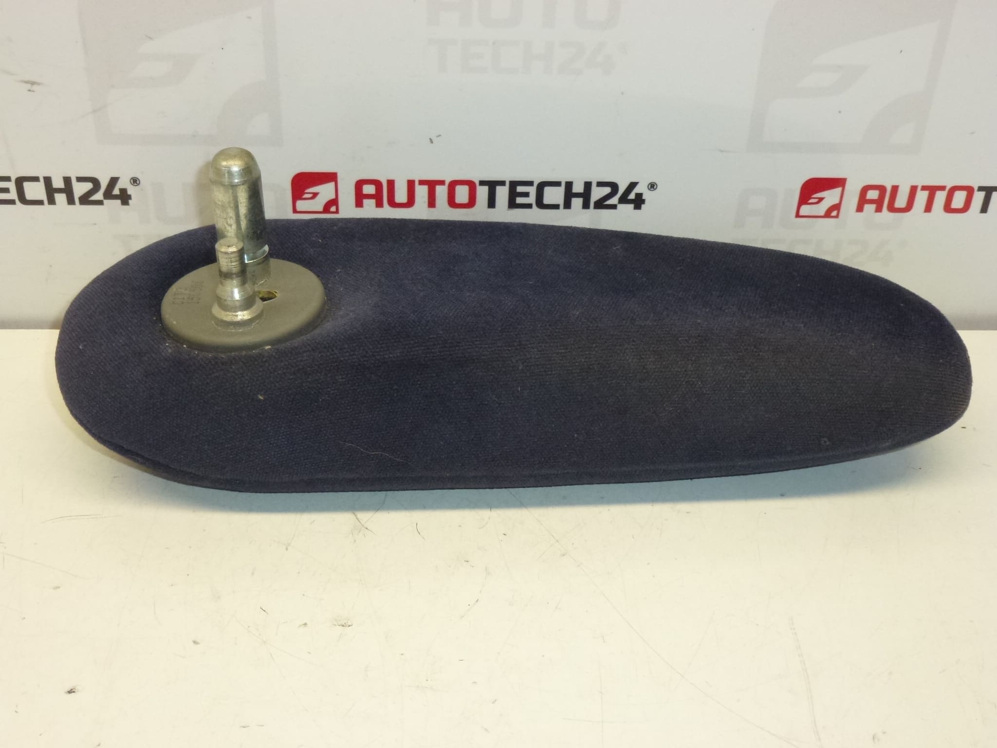 Left armrest Citroën Peugeot 8830H4
