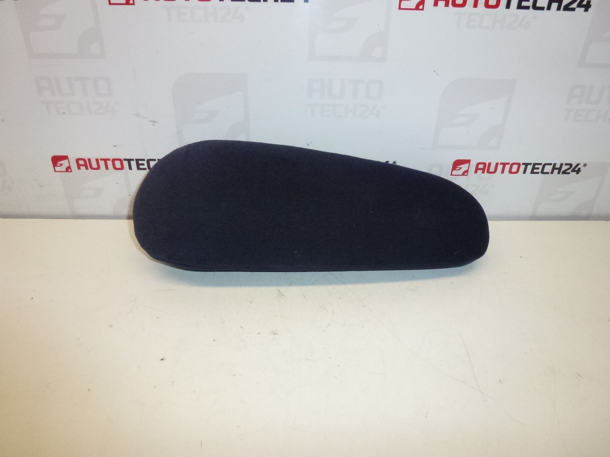 Citroën Peugeot 8830h5 armrest