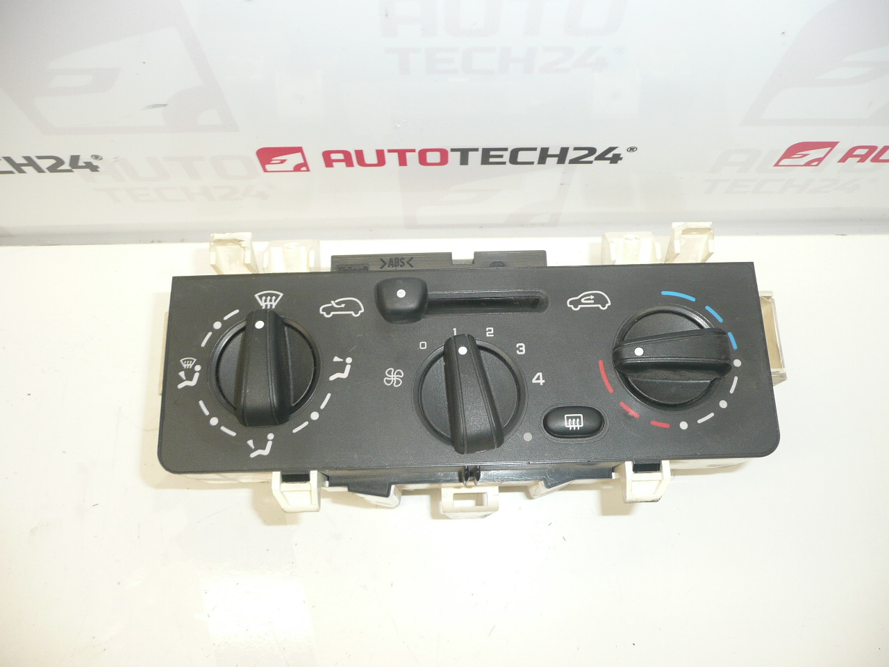 Heater control Citroën C2 C3 F664477S 6451KP