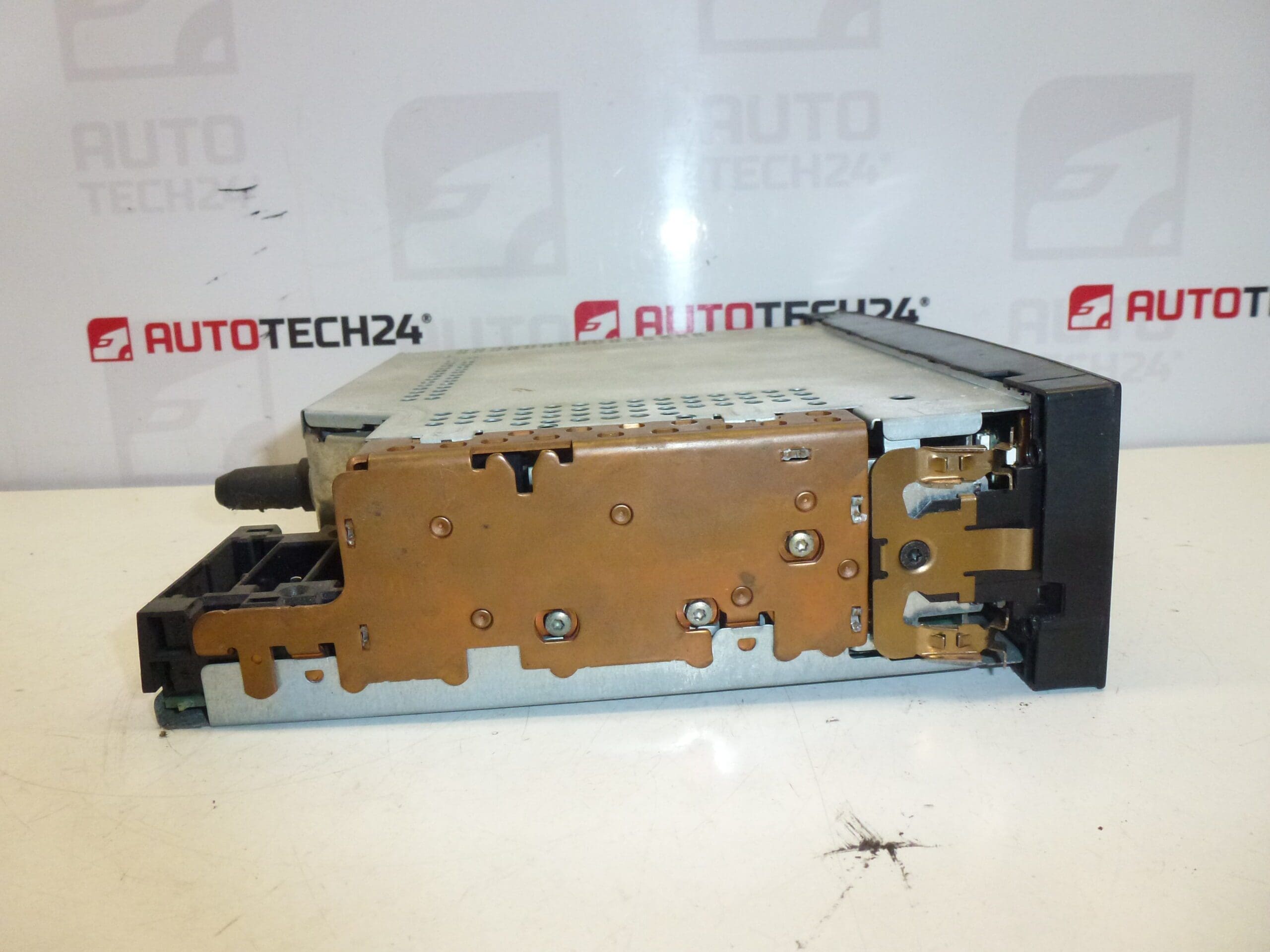 Car Radio with CD Citroën Peugeot 96489417XT00 96489417XT - Image 2