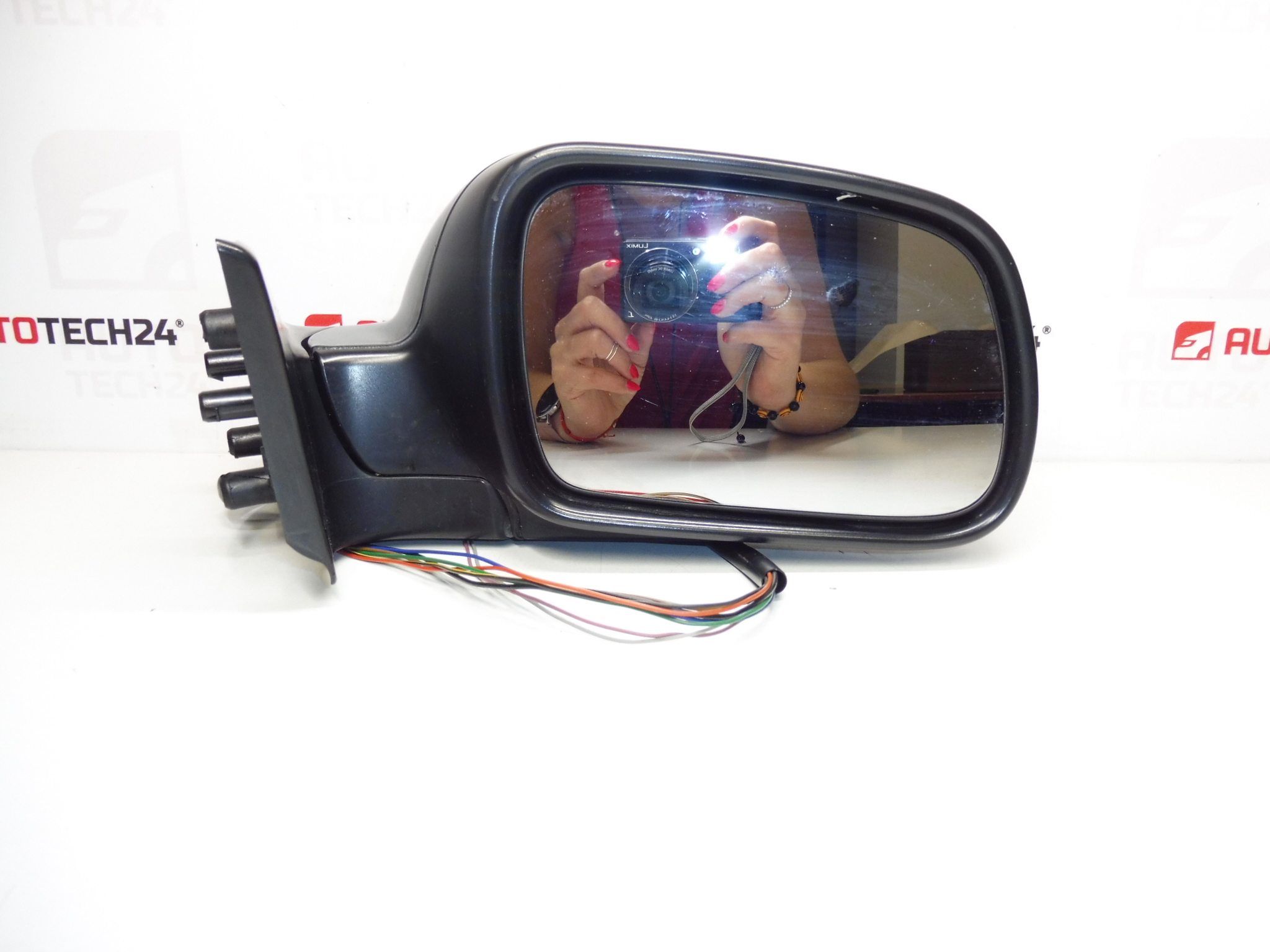 Right mirror electrically folding EXLD Peugeot 307 8149VT